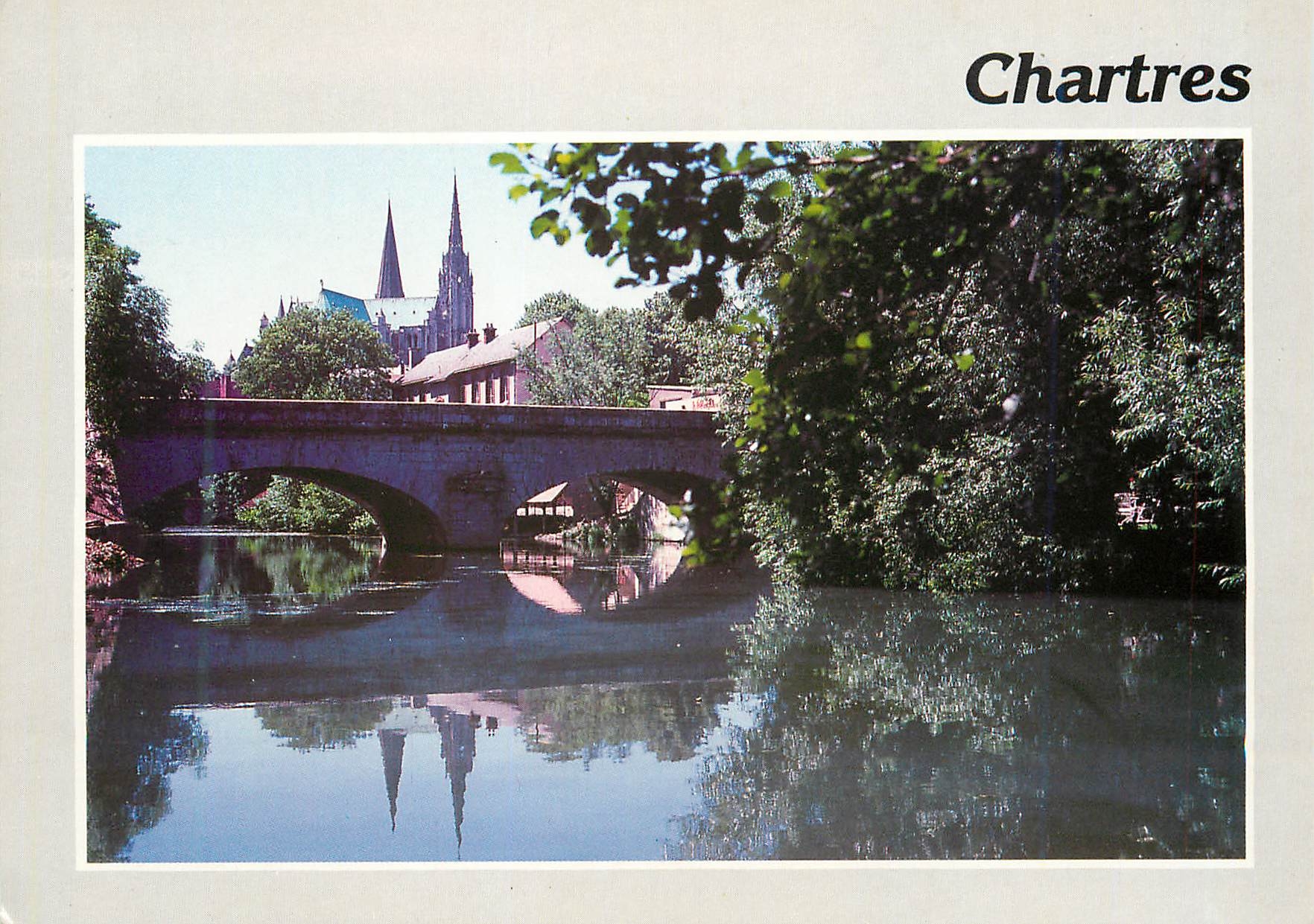 Chartres — Cathédrale et bords de l'Eure — Éditions et Impressions Combier / Mâcon, série C3 28085-0-0016
