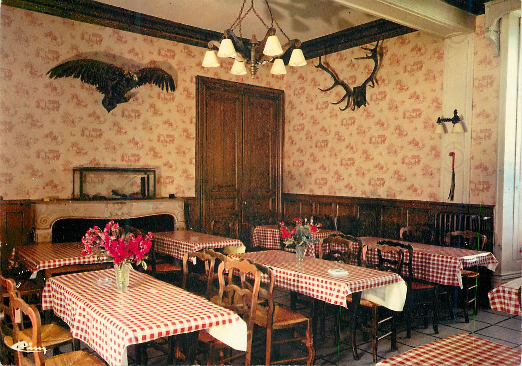 CPM le Liege Maison de Repos et de Convalescence le Chateau du Courbat une Salle a Manger