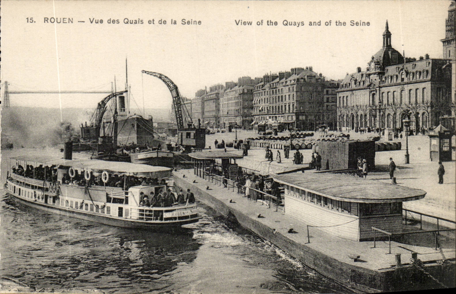 Rouen CPA Vue des quais et de la Seine (bateau)