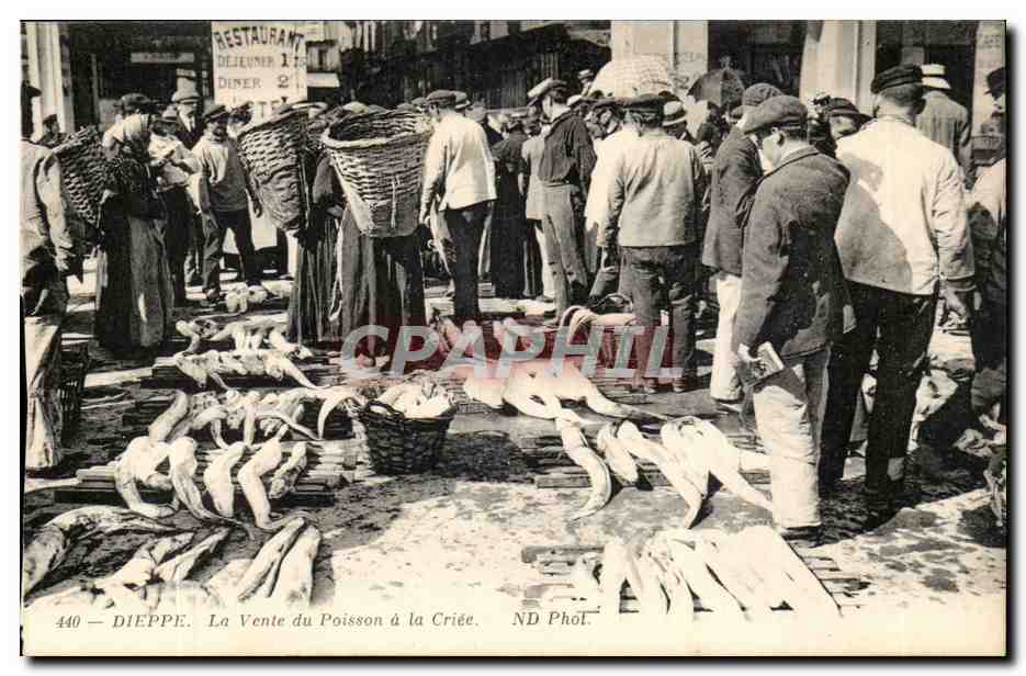 Dieppe — La Vente du Poisson à la Criée — ND Phöl
