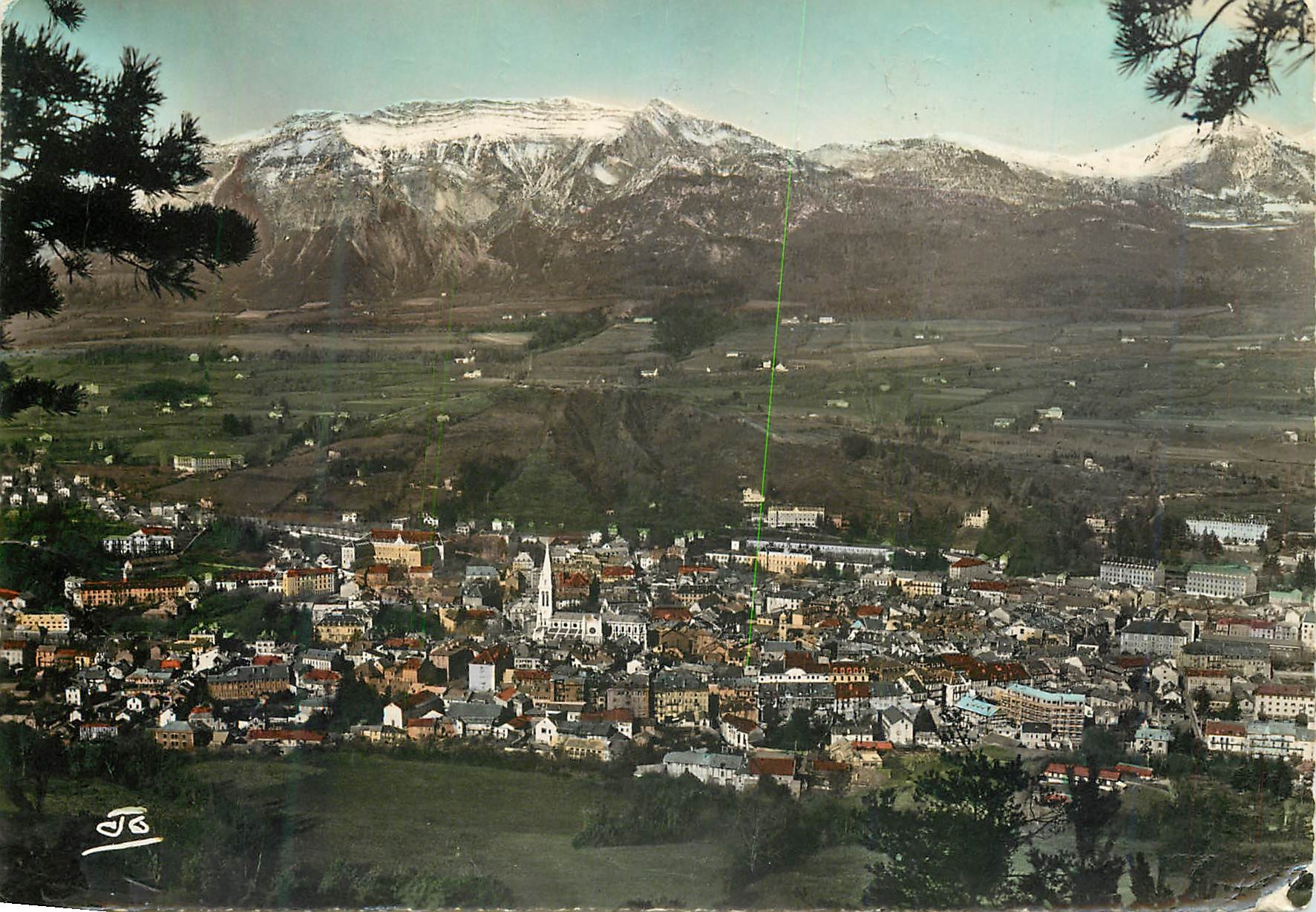 GAP — Vue générale — Montagne de Charance (1.902 m) — ABEIL, éditeur, GAP