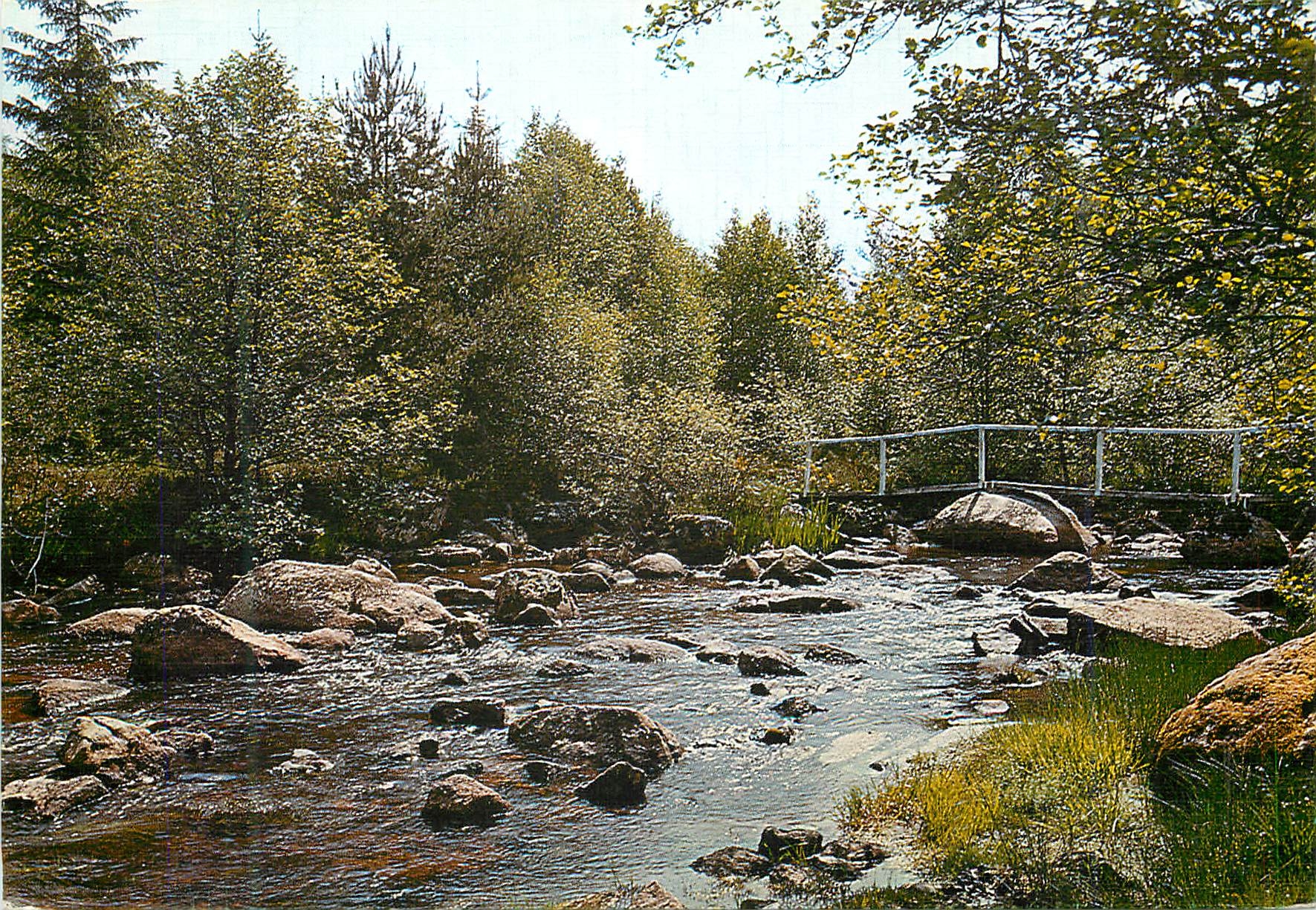 CPM Le limousin touristique pays d'eau et de verdure