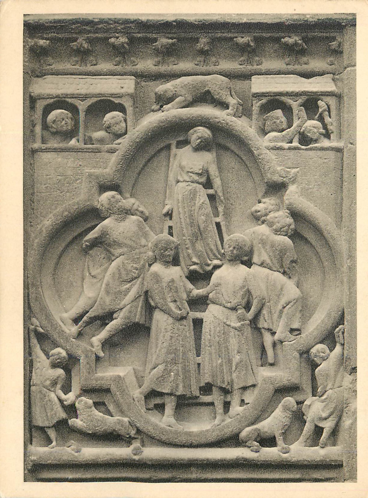 CPM Portail saint etienne bas relief lateral Notre Dame de Paris