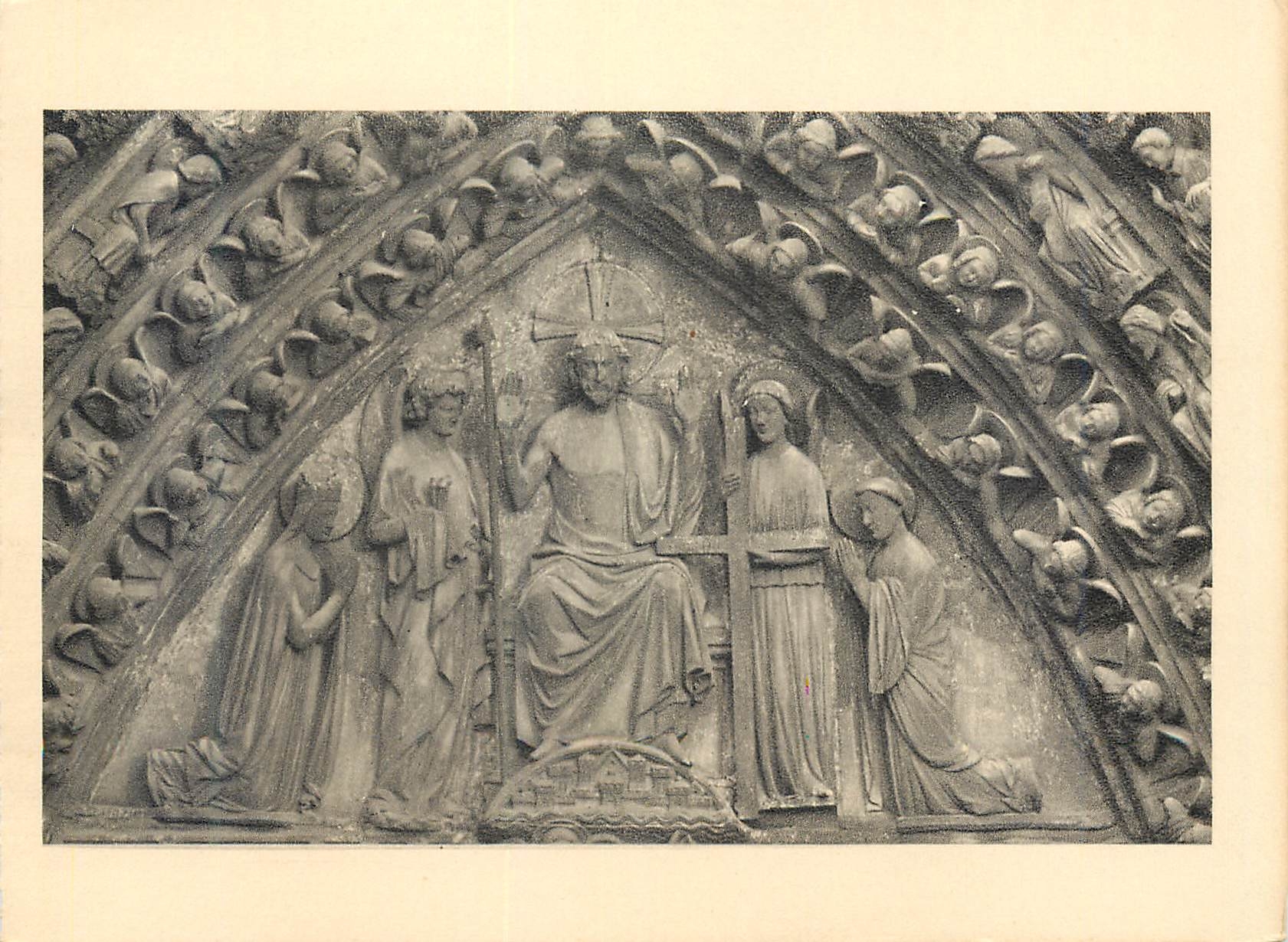 CPM Portail de jugement dernier detail du tympan Notre Dame de Paris