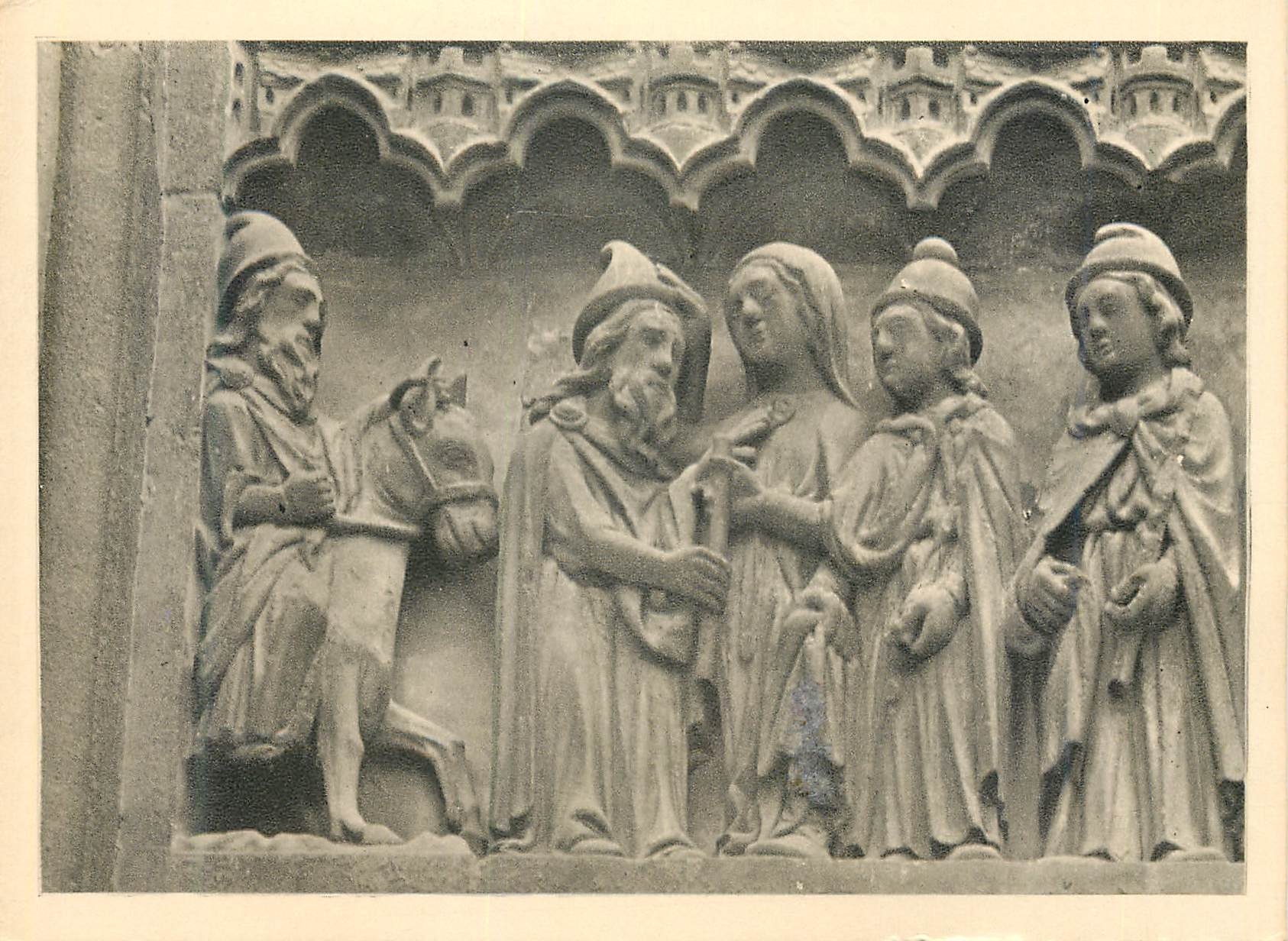 CPM Portail sainte detail du linteau fiancailles de la vierge
