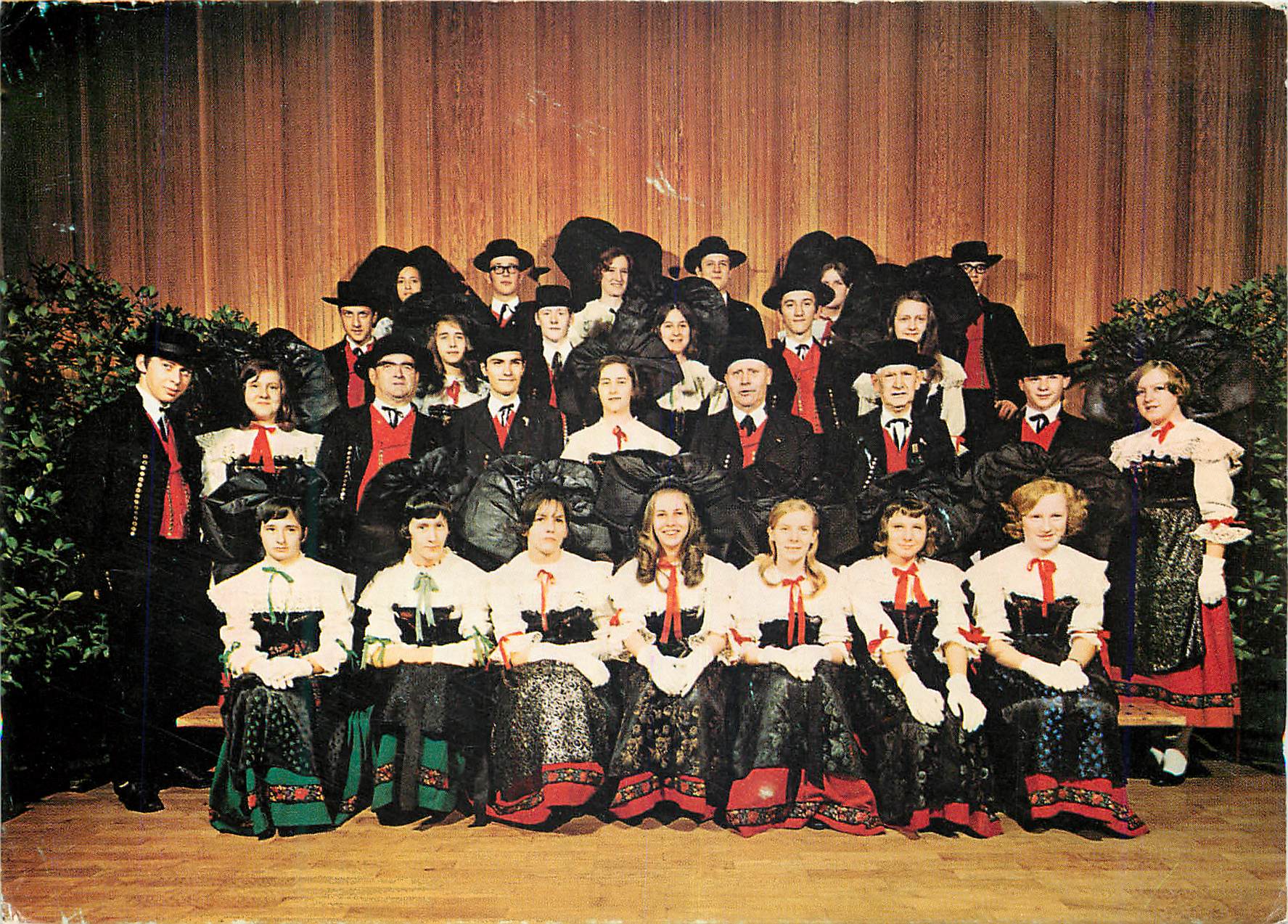 CPM Groupe folklorique de la robertsau strasbourg robertsau (alsace france)
