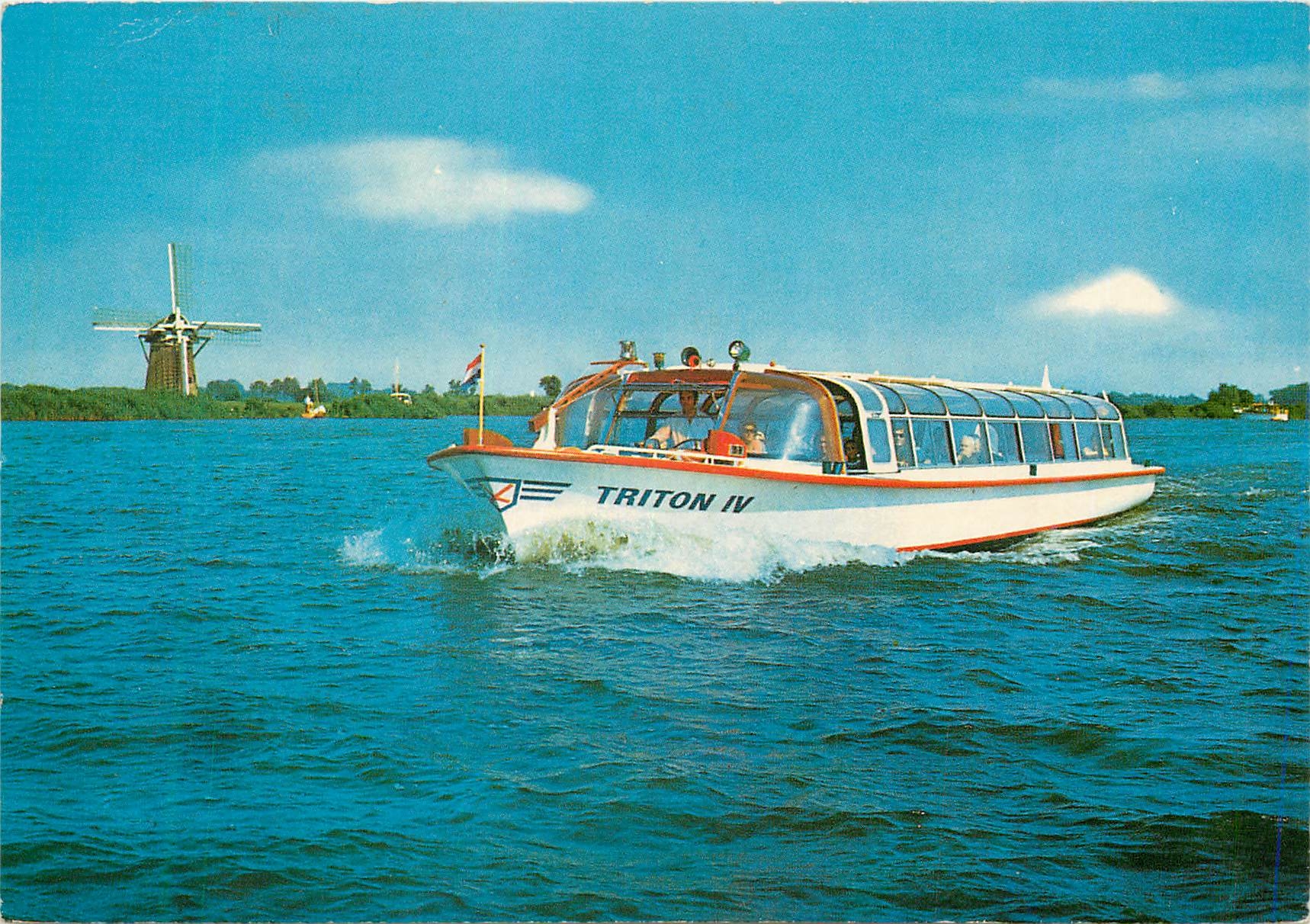 CPM Triton voor uw rondvaart over de jollandse meren pleziervaart onderneming Bateau Moulin a vent