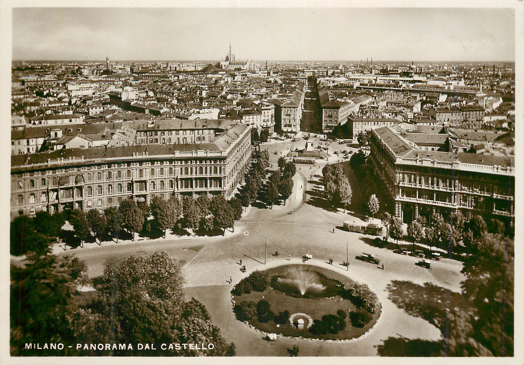CPM Milano panorama dal castello
