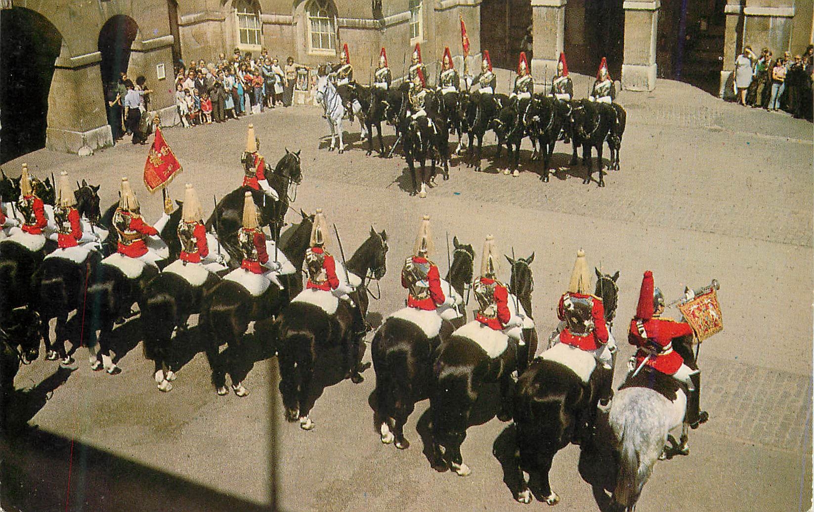 CPM London Changing the guard at whitehall Militaria