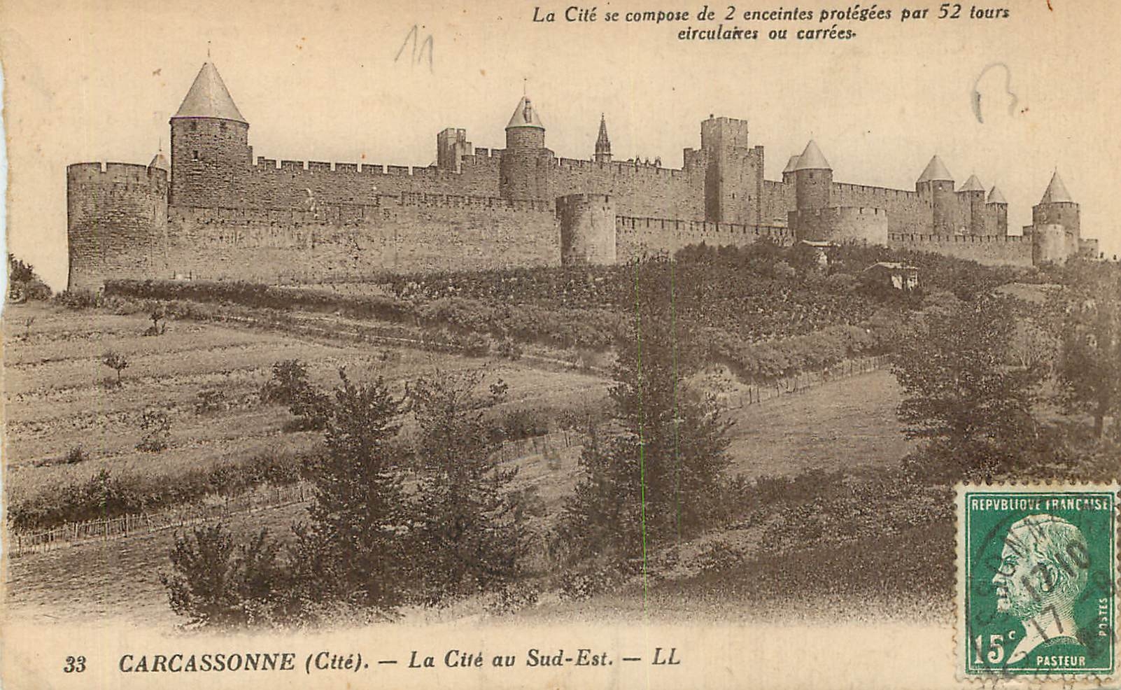CPA Carcassonne (cite) la cite au sud est