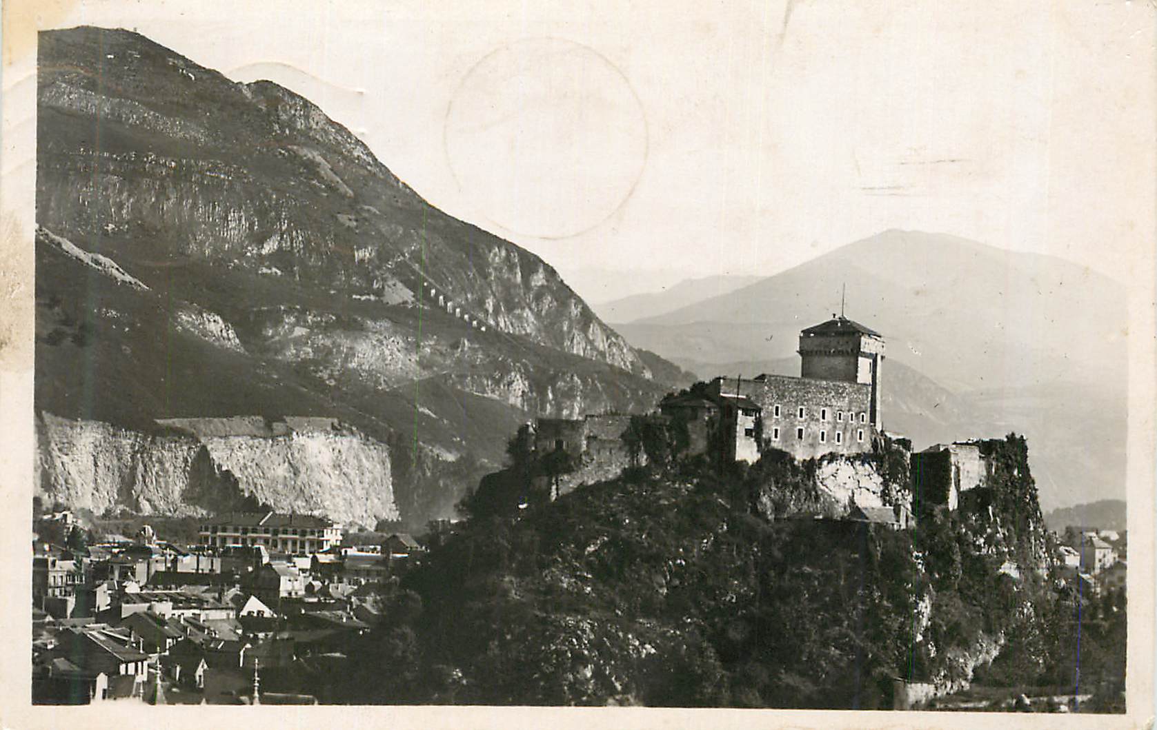 Le Château-Fort et le Pic du Jer — Lourdes — Édition P. DOUCET