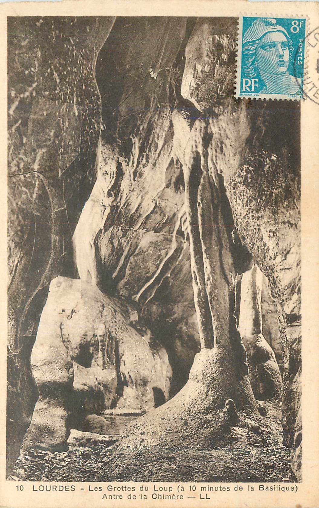 CPA Lourdes les grottes du loups (a 10 mn de la basilique) entre de la chimere