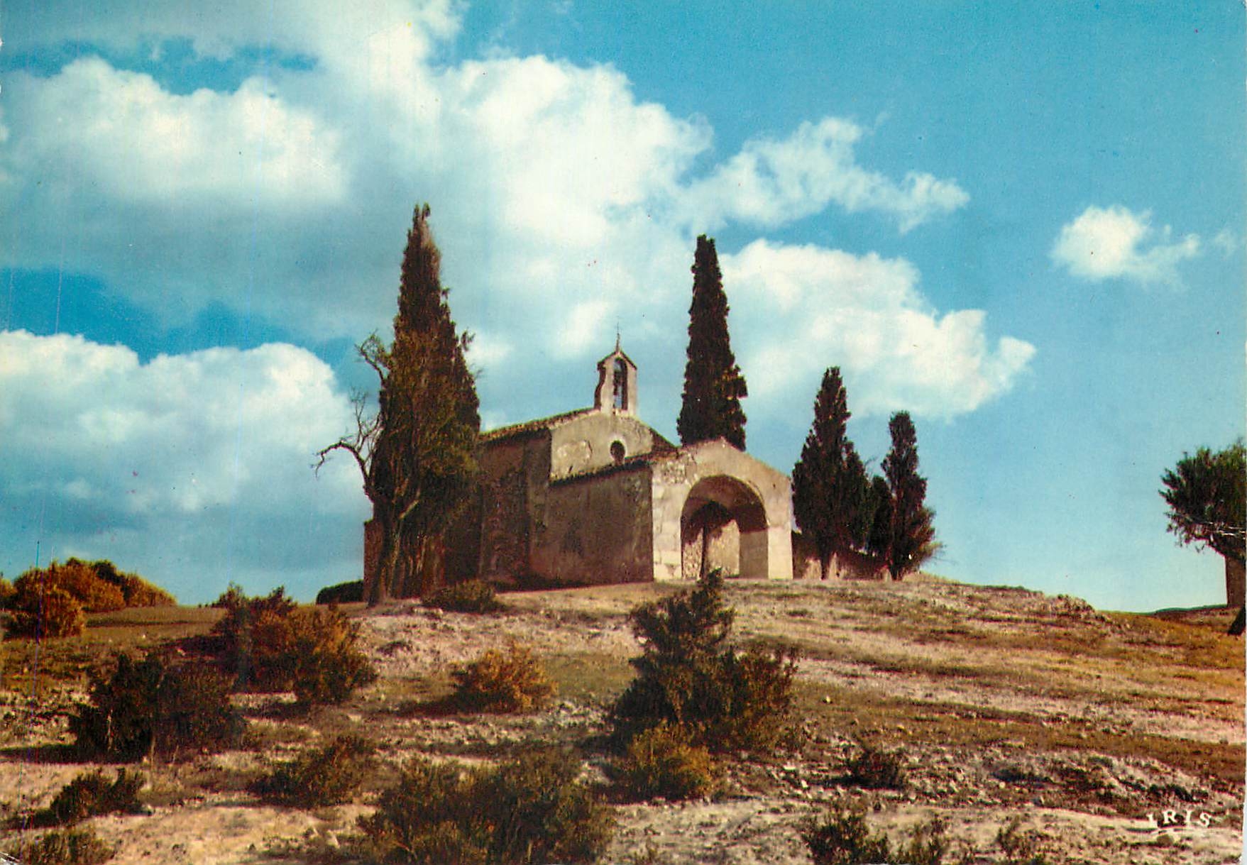 CPM Reflets de provence la chapelle saint sixte (XIIe s) pres d'eygaliere (B du r)