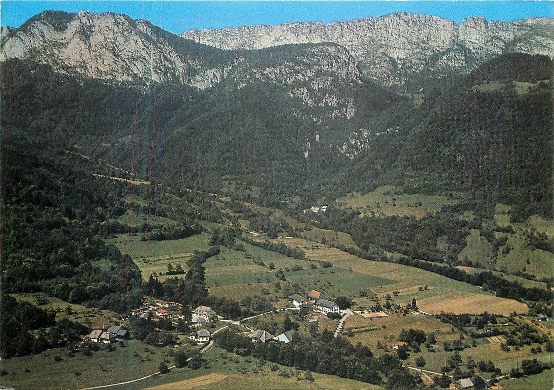 Doussard (Haute-Savoie) — Le hameau de Marceau au fond : les Monts d'Entrevernes — Les Éditions J. Collard
