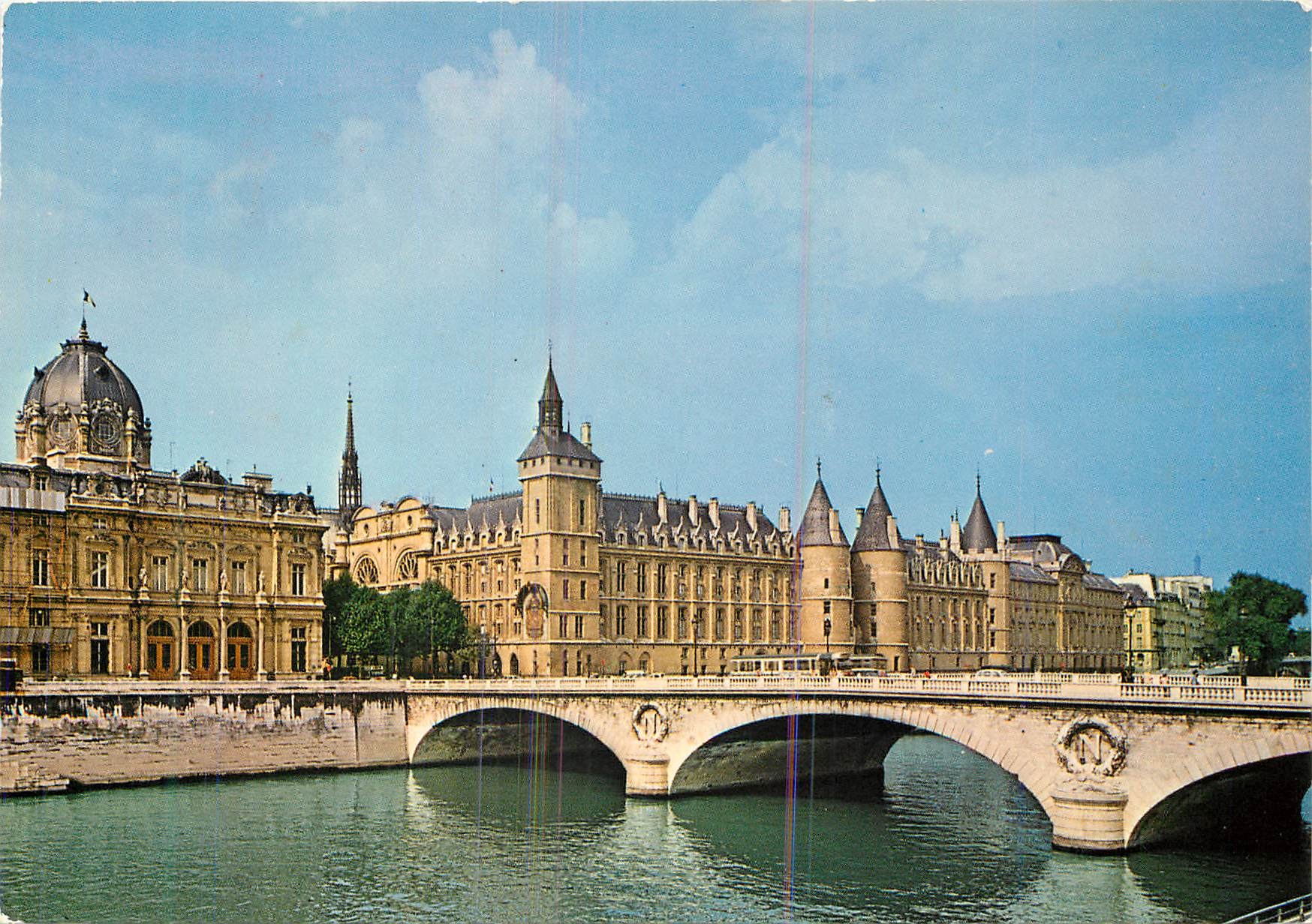CPM Paris La Conciergerie