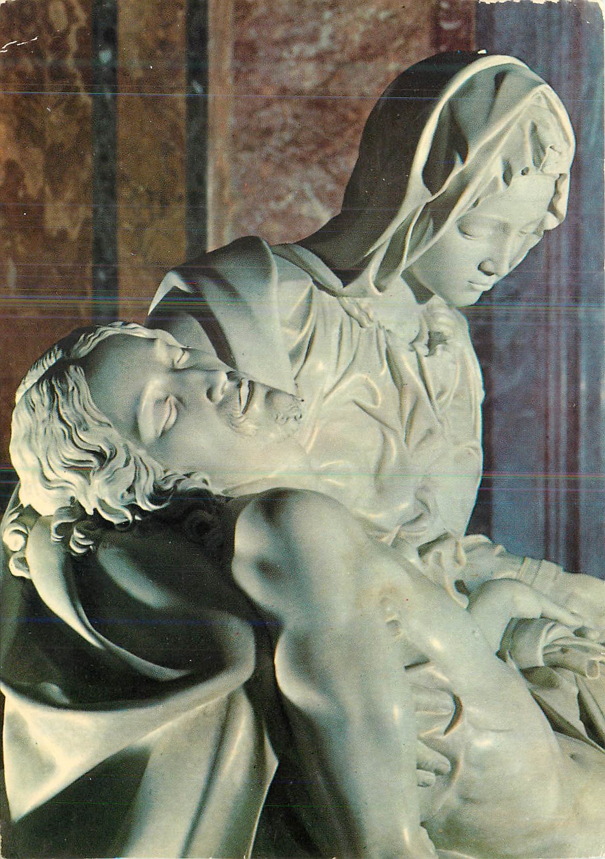 CPM Roma La Piela de Michel-Angel dans la Basilique Saint-Pierre Particulier