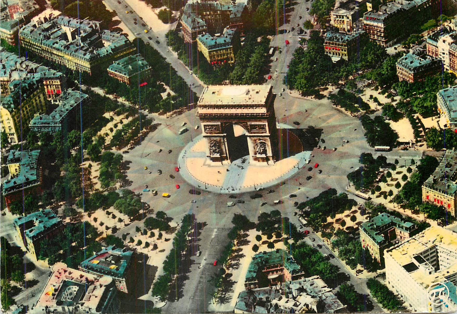 CPM Sous le Ciel de Paris Vue aerienne de la Place Charles-de-Gaulle et de l'Arc de Triomphe