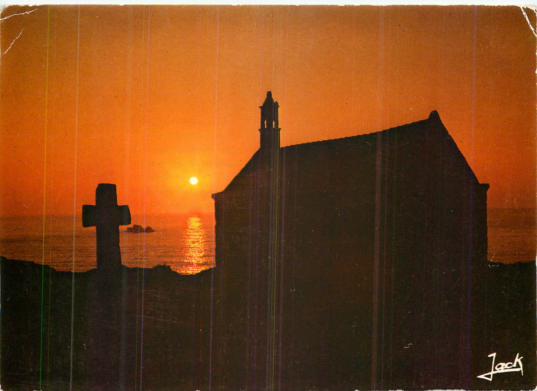 CPM Couleurs de Bretagne La Chapelle St Samson au coucher du soleil
