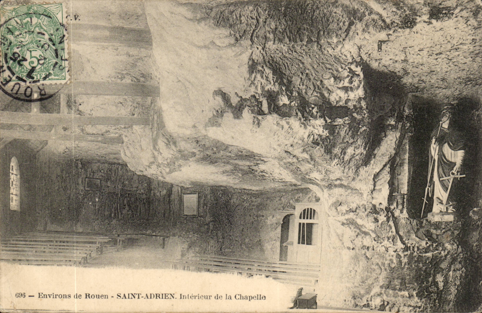 Environs de Rouen CPA Saint Adrien Interieur de la chapelle