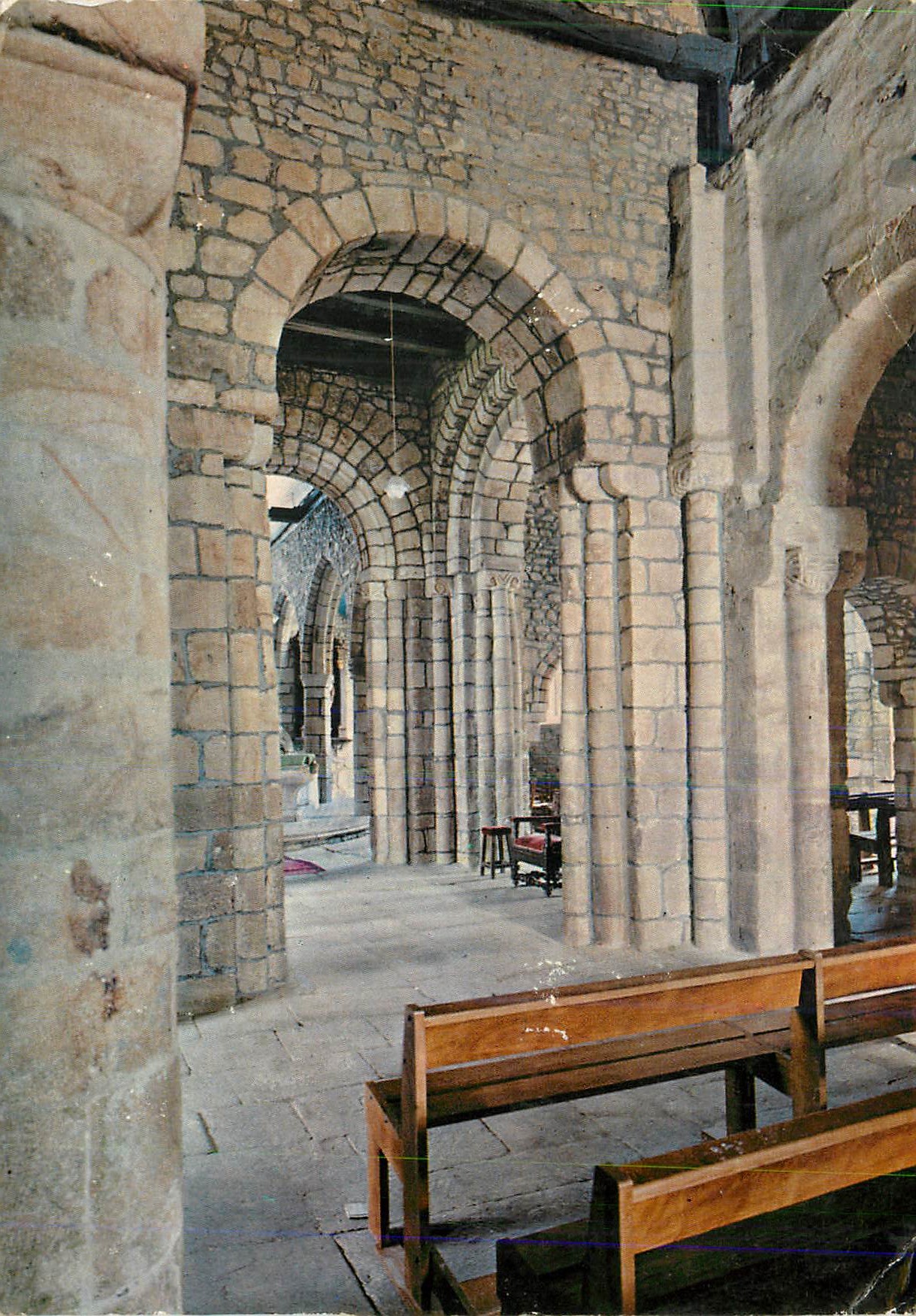 CPM Calan eglise romane XI XIIe s