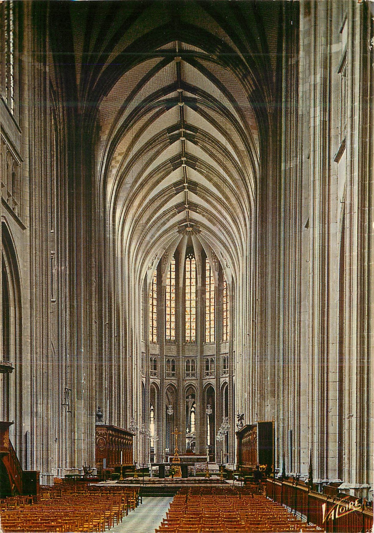 CPM Orleans (Loiret) La nef et le choeur de la cathedrale sainte Croix (XII XIXe s)