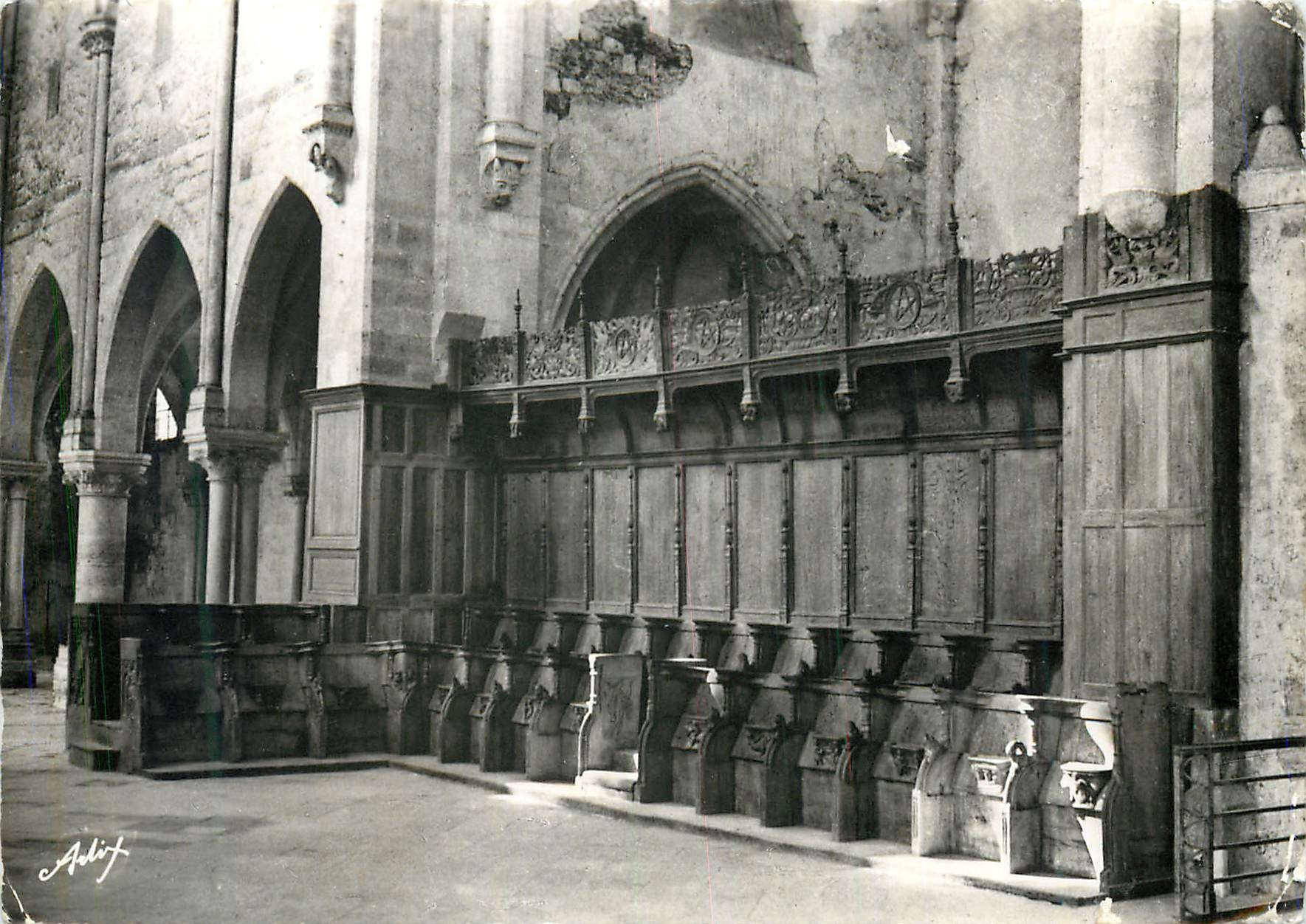 CPM Champeaux (S et M) Interieur de l'Ancienne Collegiale et Saint-Martin