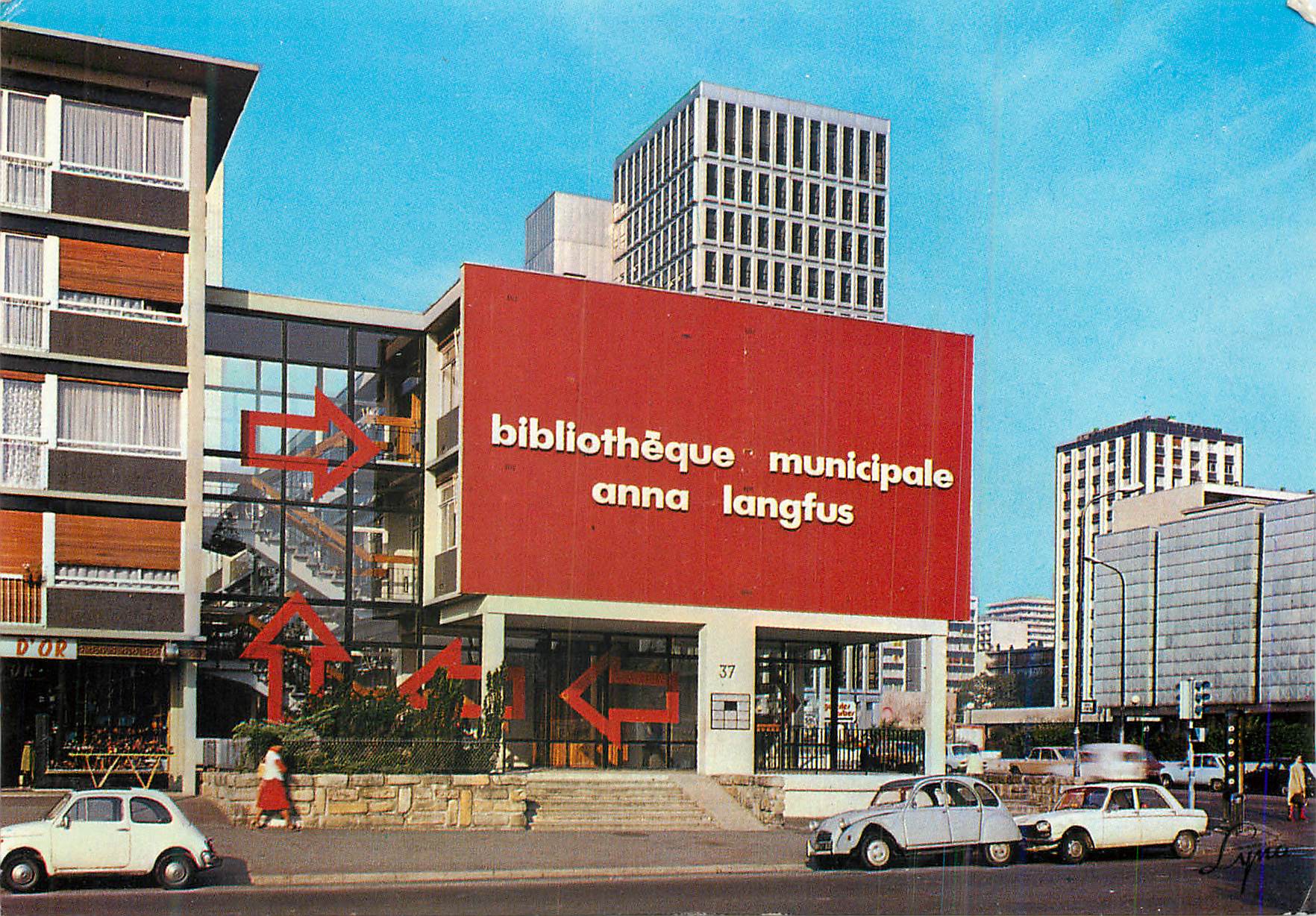 CPM Sarcelles (Val d'Oise) La Bibliotheque Municipale Anna Langfus