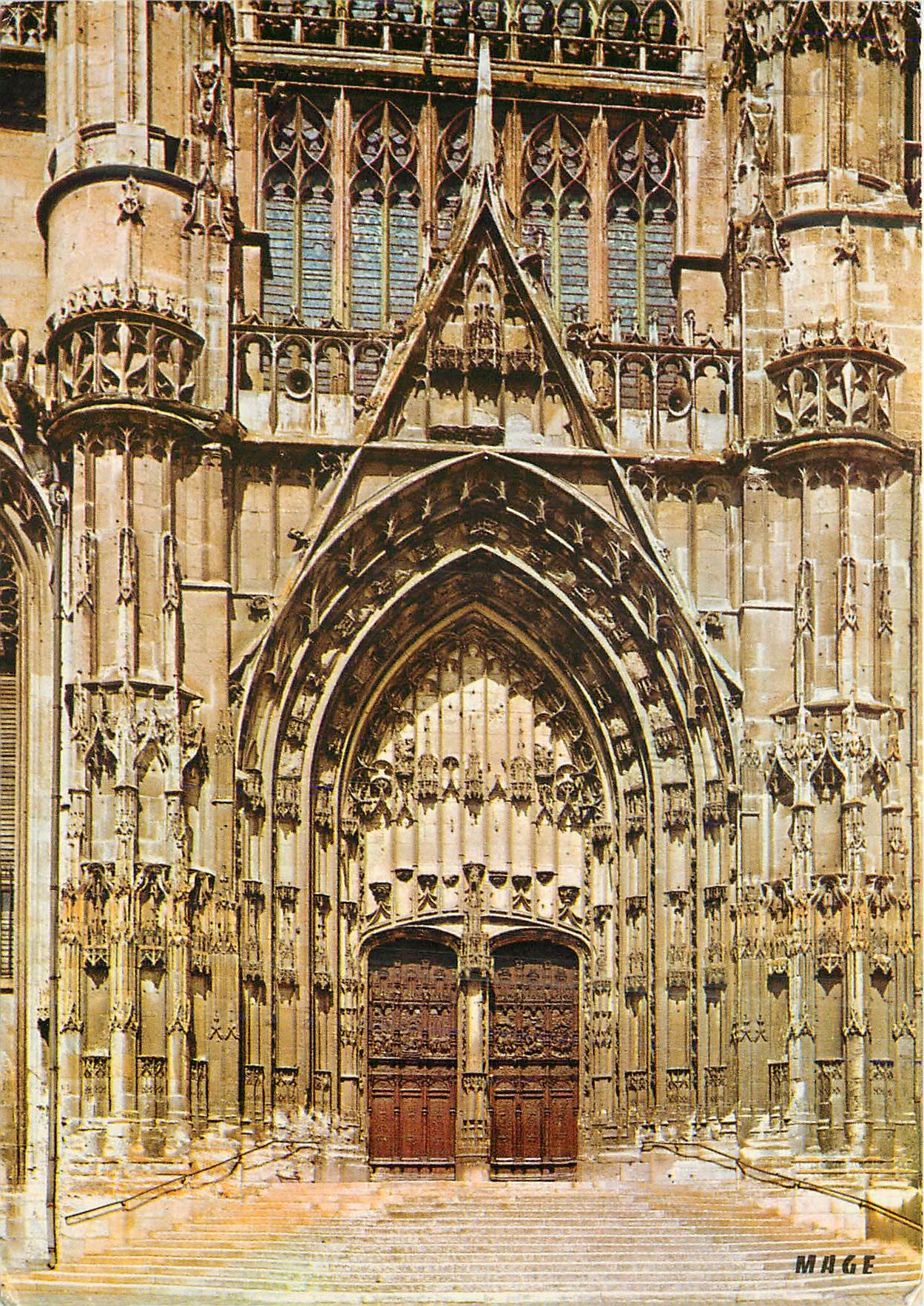 CPM Beauvais (Oise) Portail Sud de la Cathedrale St Pierre