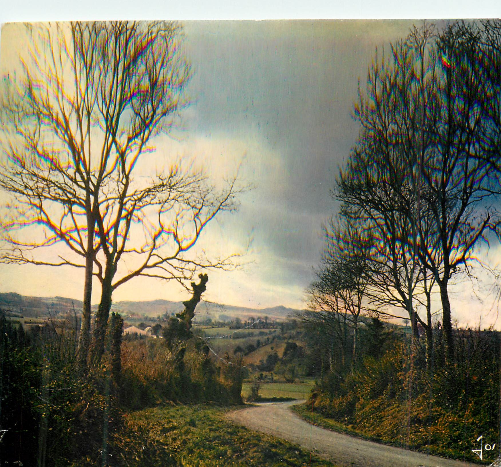 CPM La Bretagne en Couleurs Vue generale des Montagnes Noires