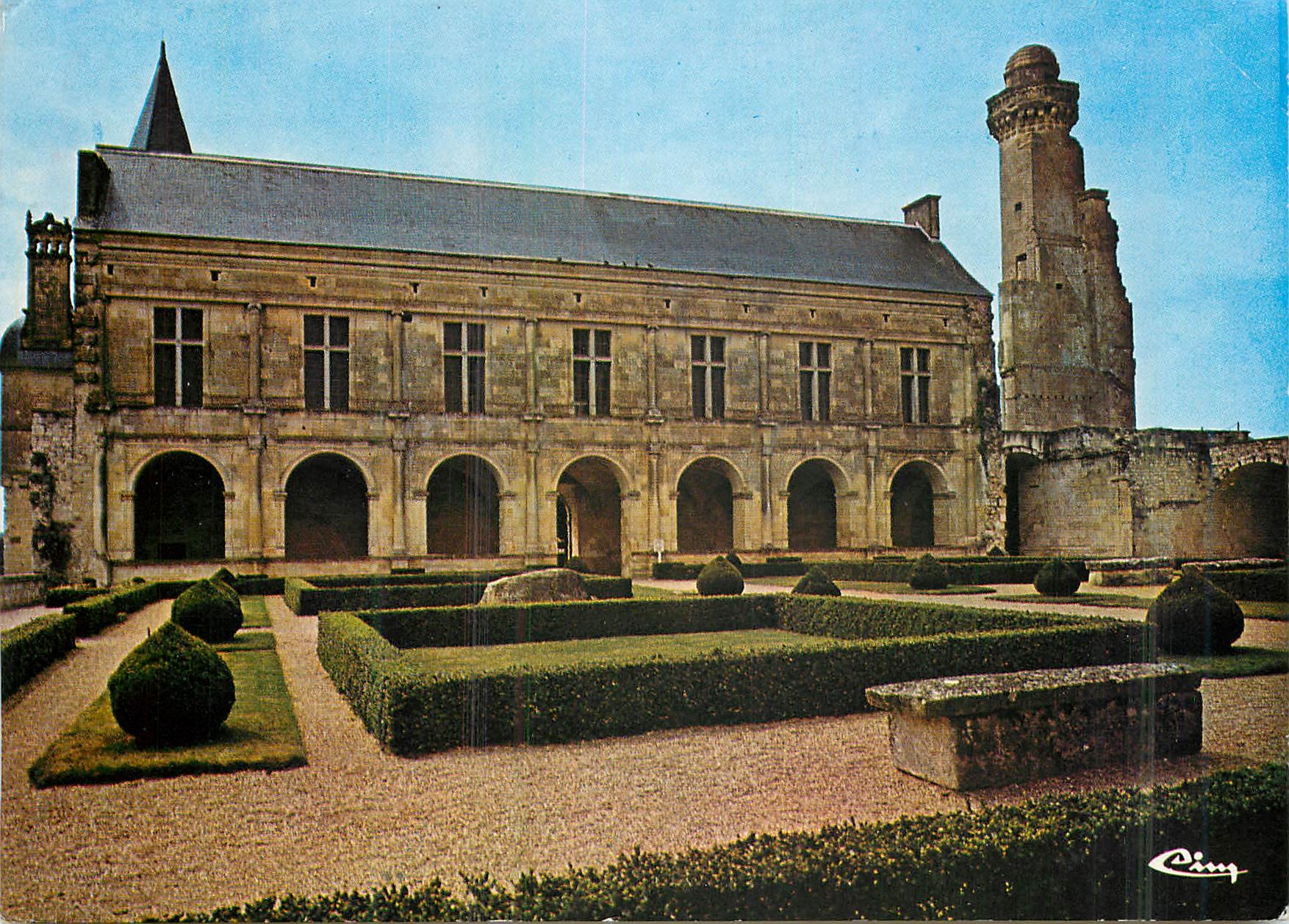 CPM Le Grand Pressing (I et L) Chateau facade Renaissance