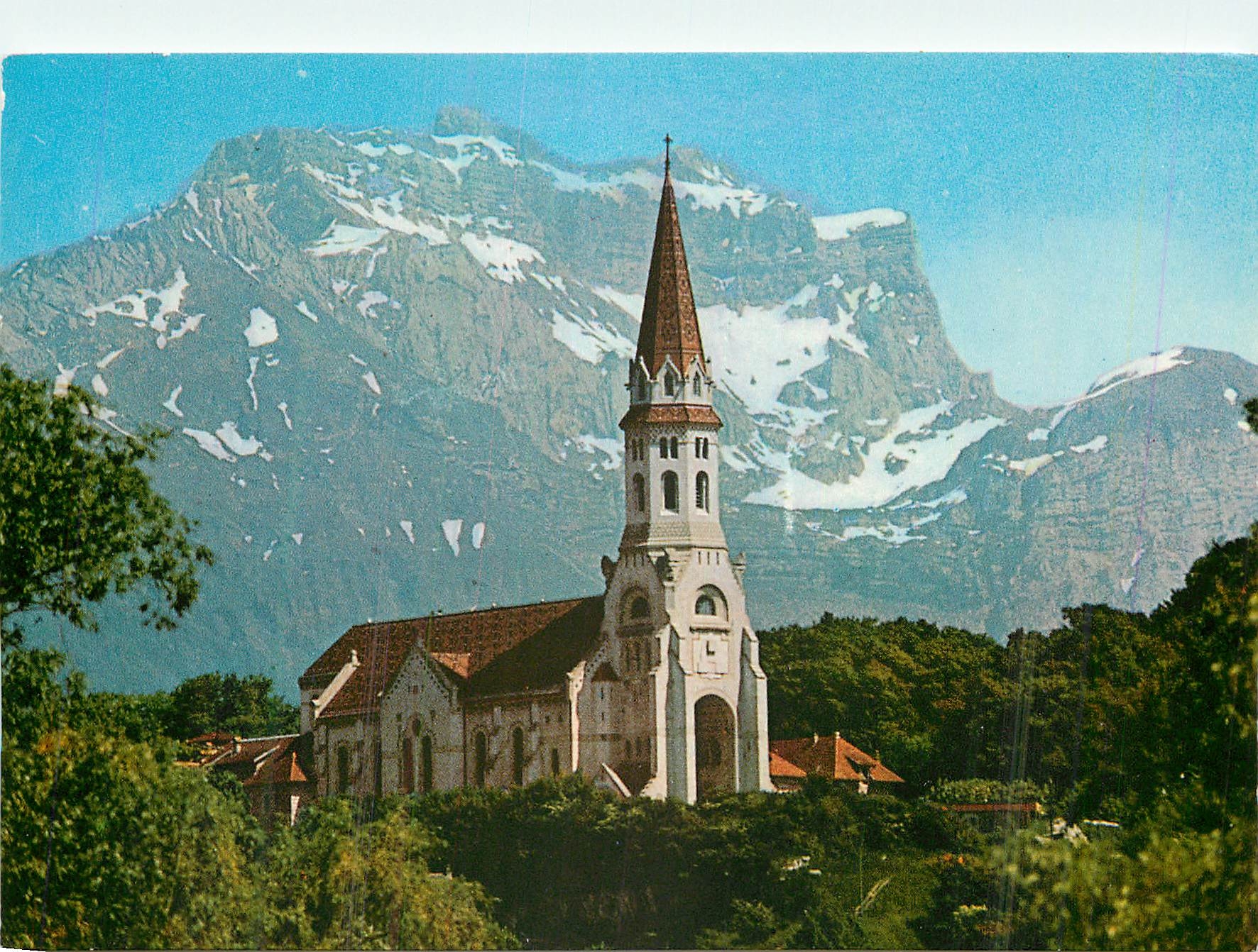 CPM Annecy (Haute Savoie) La Basilique de la Visitation et la Tournette