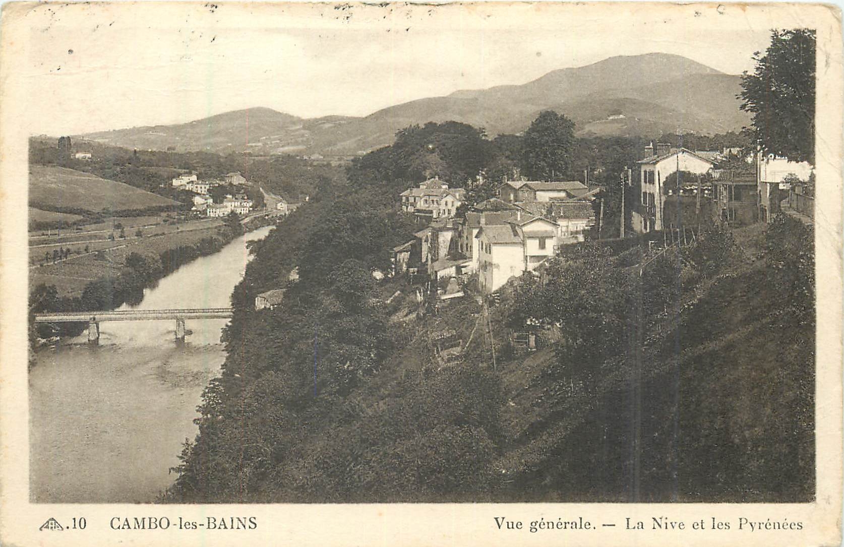 CPA Cambo-les-Bains Vue generale La Nive et les Pyrenees