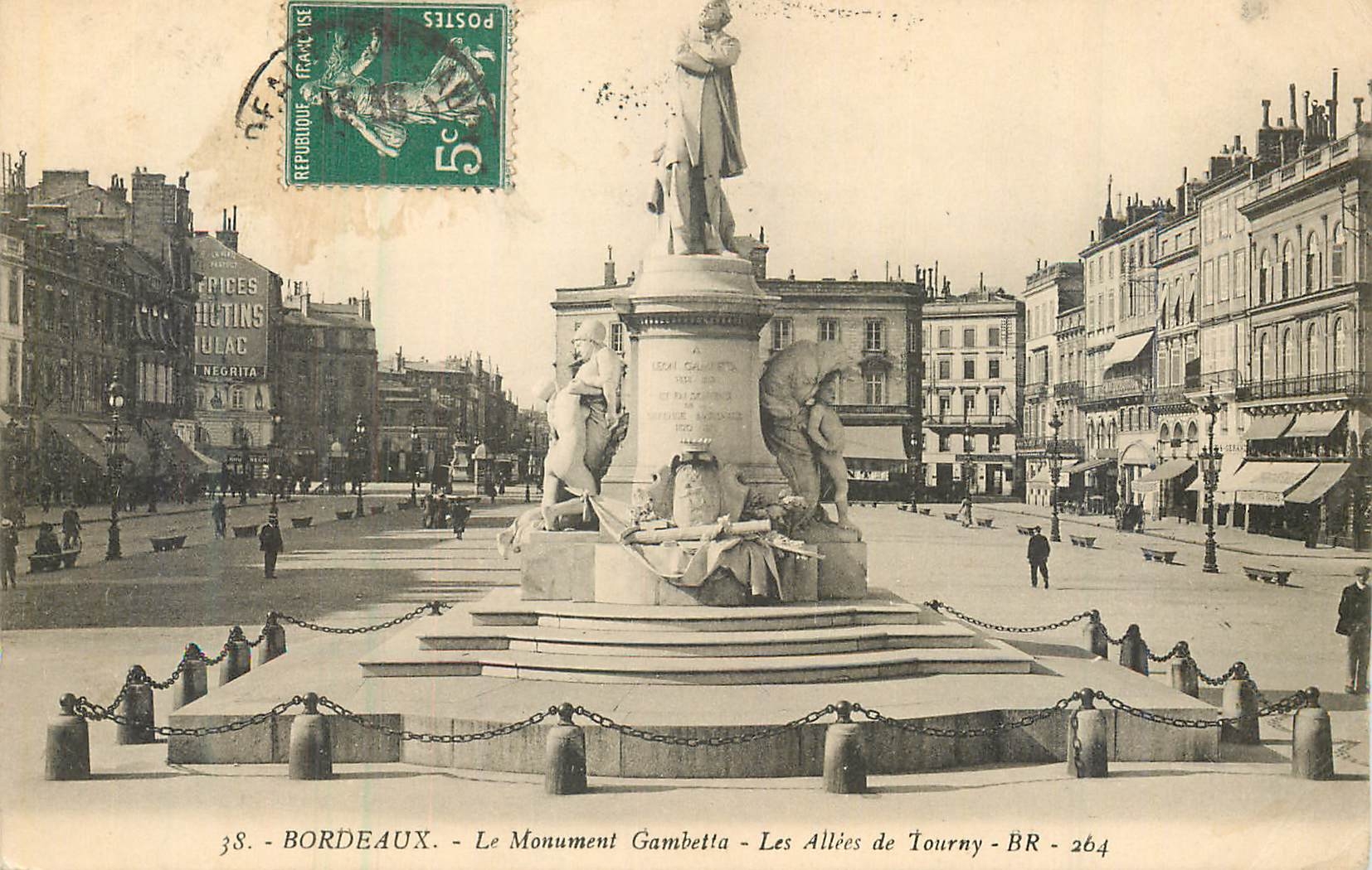 CPA Bordeaux Le Monument Gambella