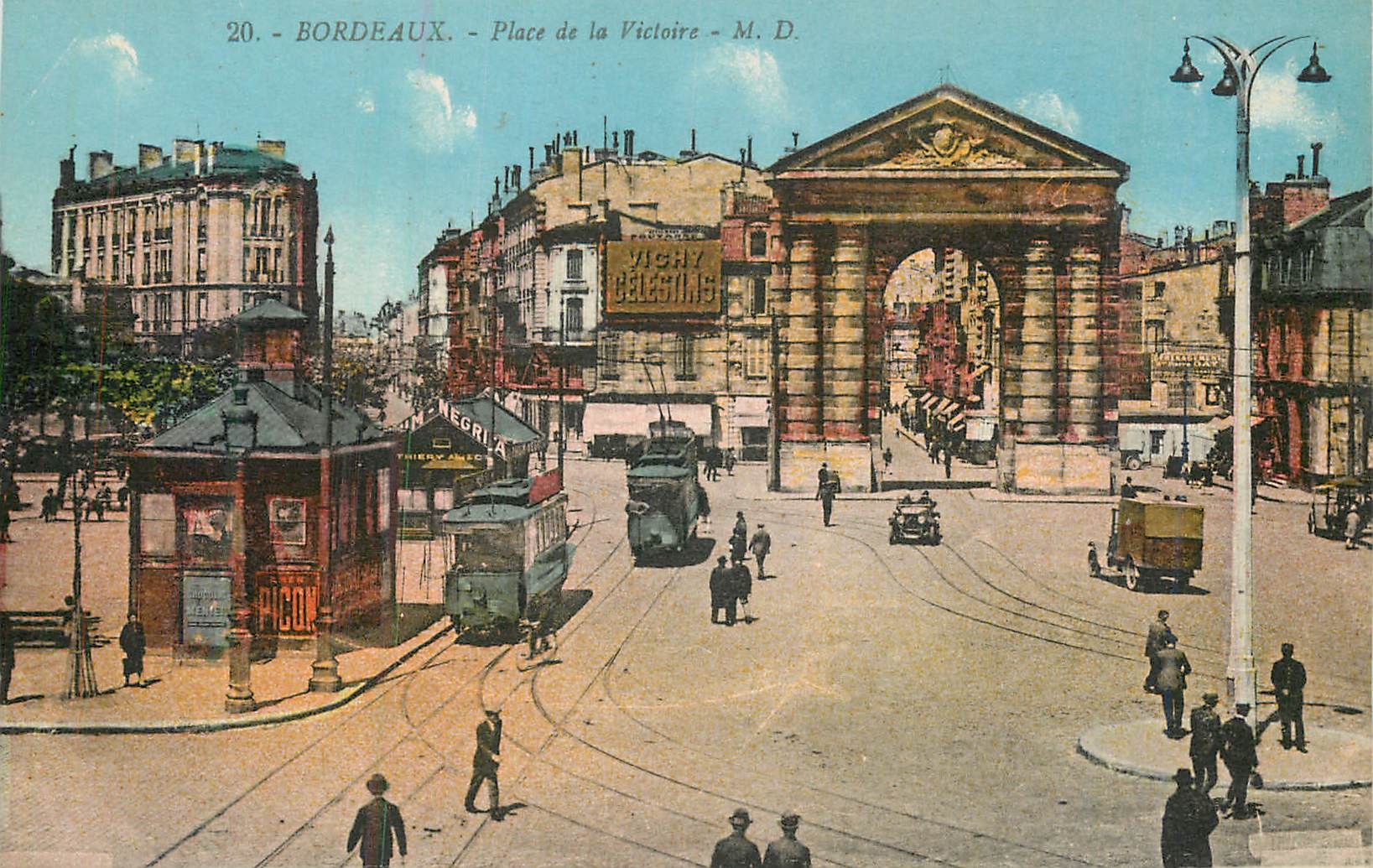 Bordeaux - Place de la Victoire - M. D.