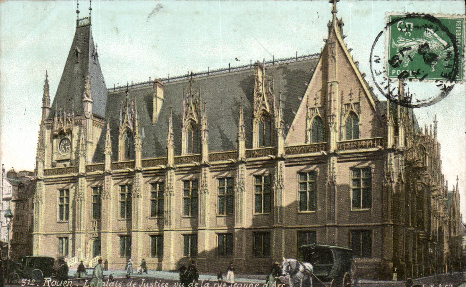 CPA Rouen Le palais de Justice vu de la rue Jeanne d'ac