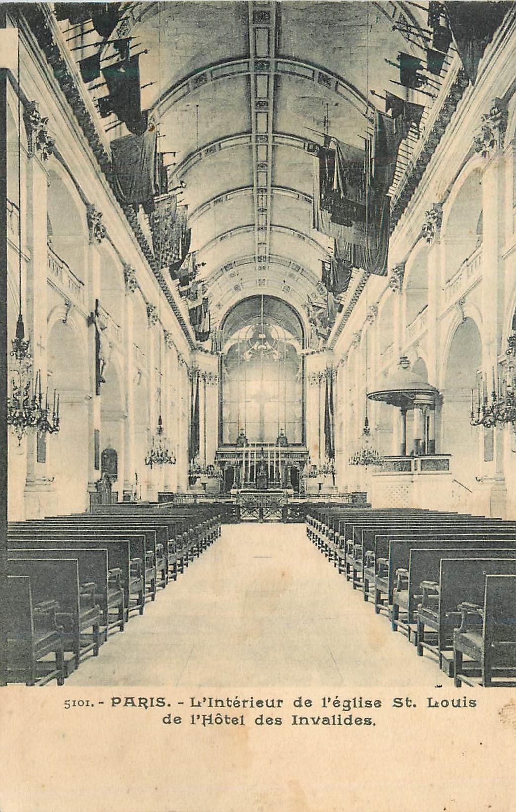 CPA Paris l'interieur de l'eglise st Louis de l'hotel des invalides