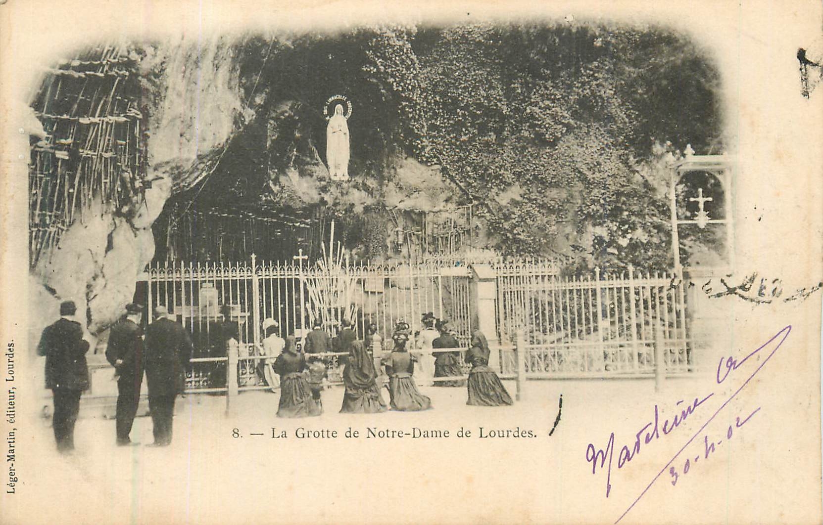CPA Lourdes la grotte de N D (carte 1900)