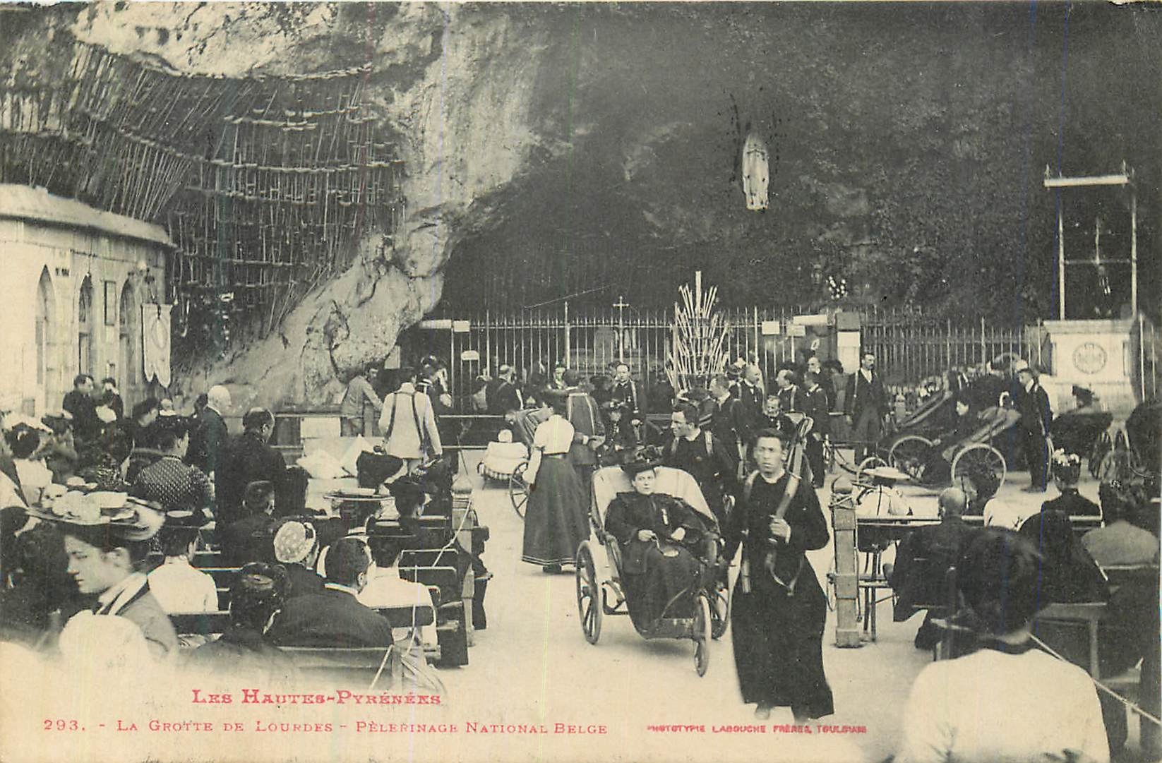 CPA Les hautes pyrenees la grotte de Lourdes national belge