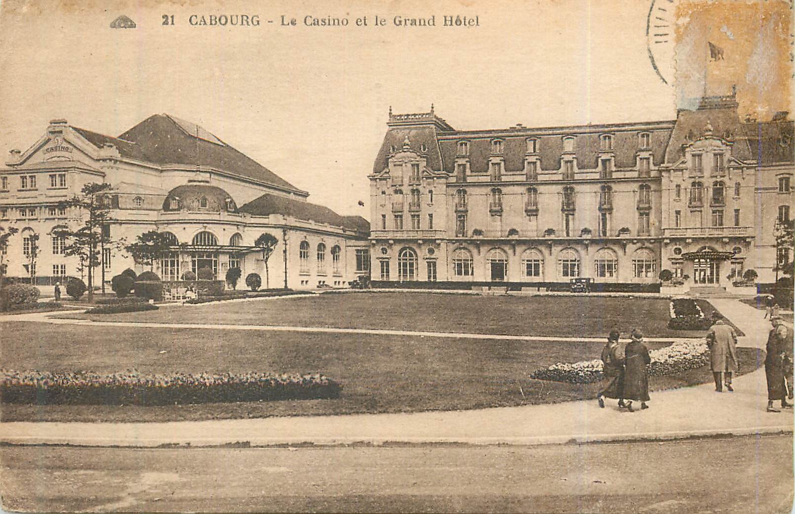 Cabourg - Le Casino et le Grand Hôtel — éditeur G. Alsacienne des Arts Photomécaniques, n°21