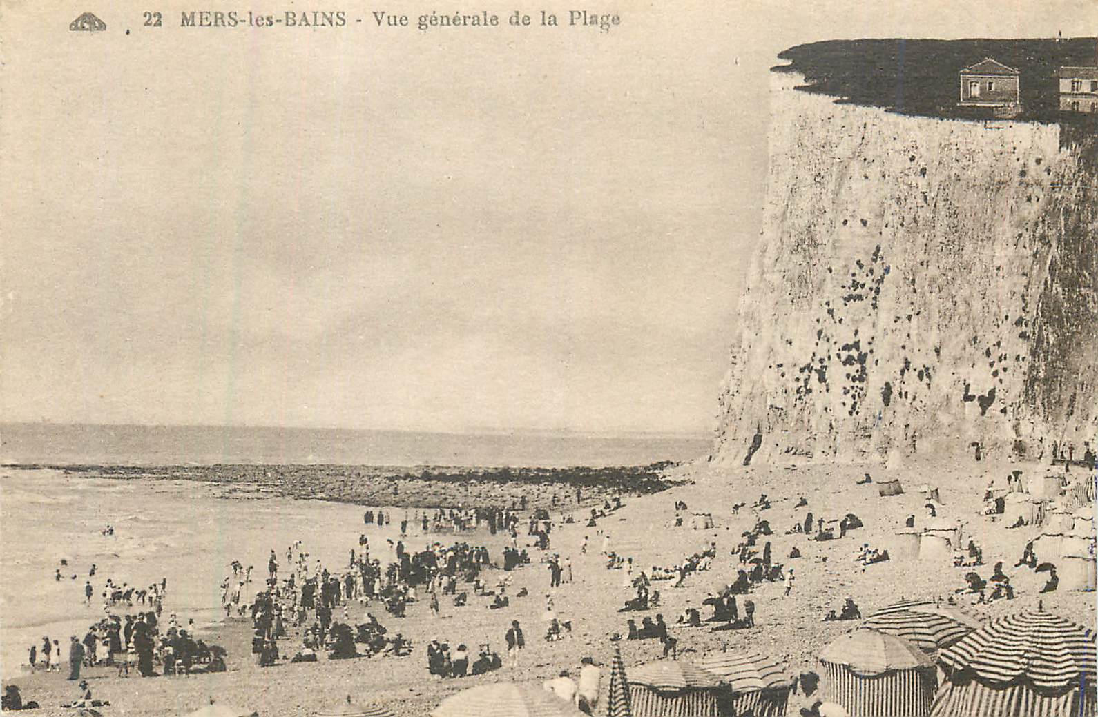 CPA Mers les bains vue generale de la plage