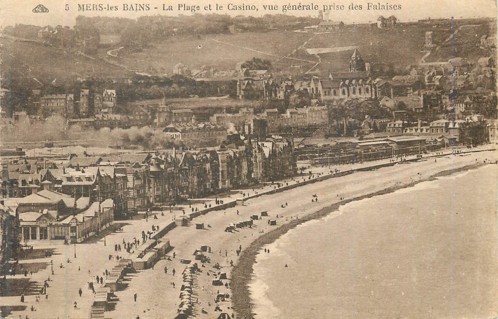 CPA Mers les bains la plage et le casino vue generale prise des falaises