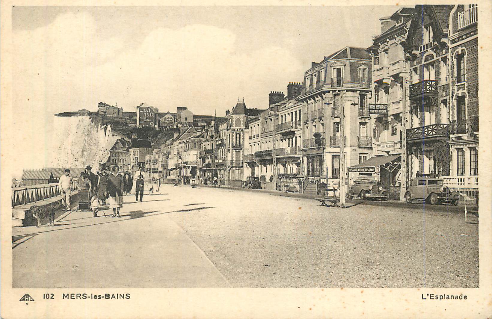 CPA Mers les bains l'esplanade