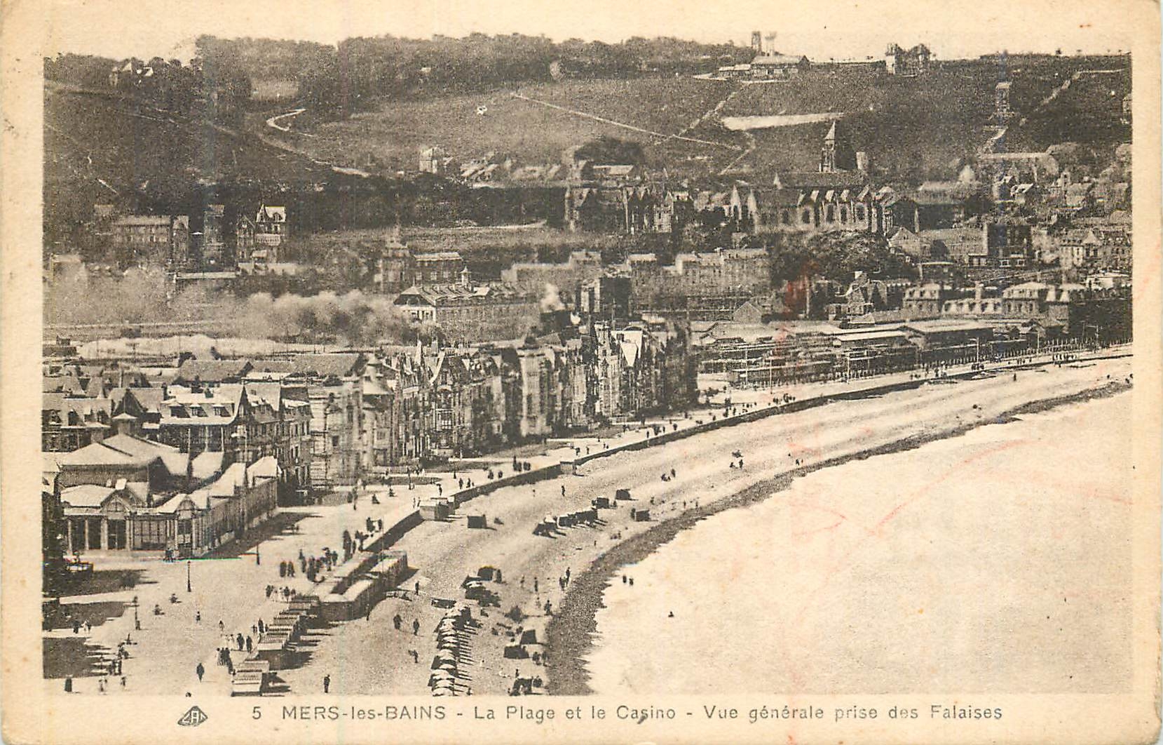 CPA Mers les bains la plage et le casino vue generale prise des falaises