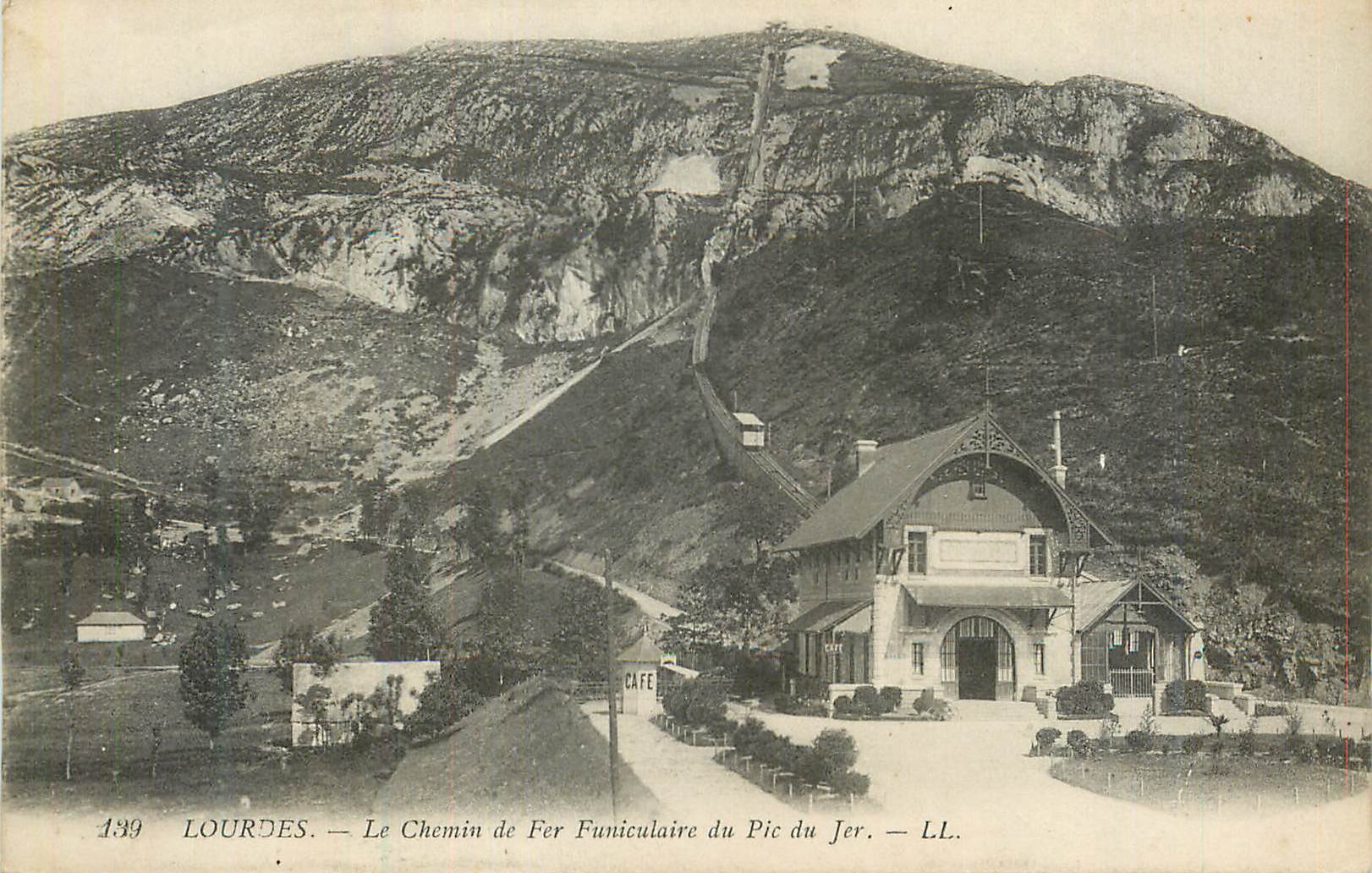 CPA Lourdes le chemin de fer funiculaire du pic du jer