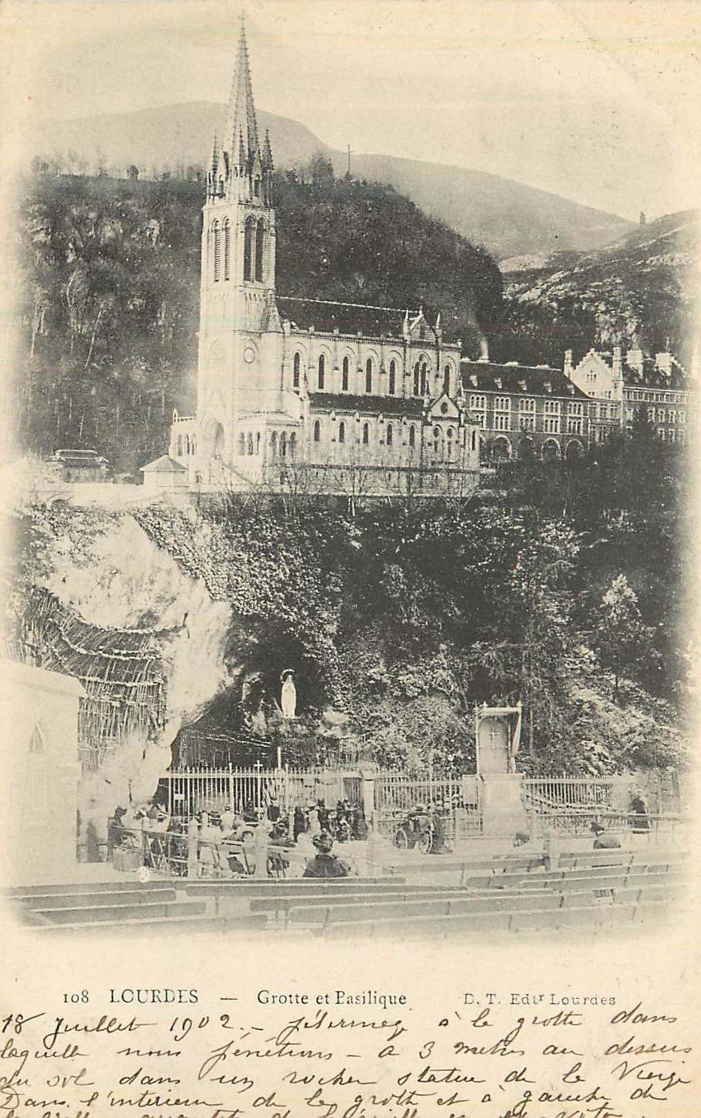 CPA Lourdes grotte et basilique