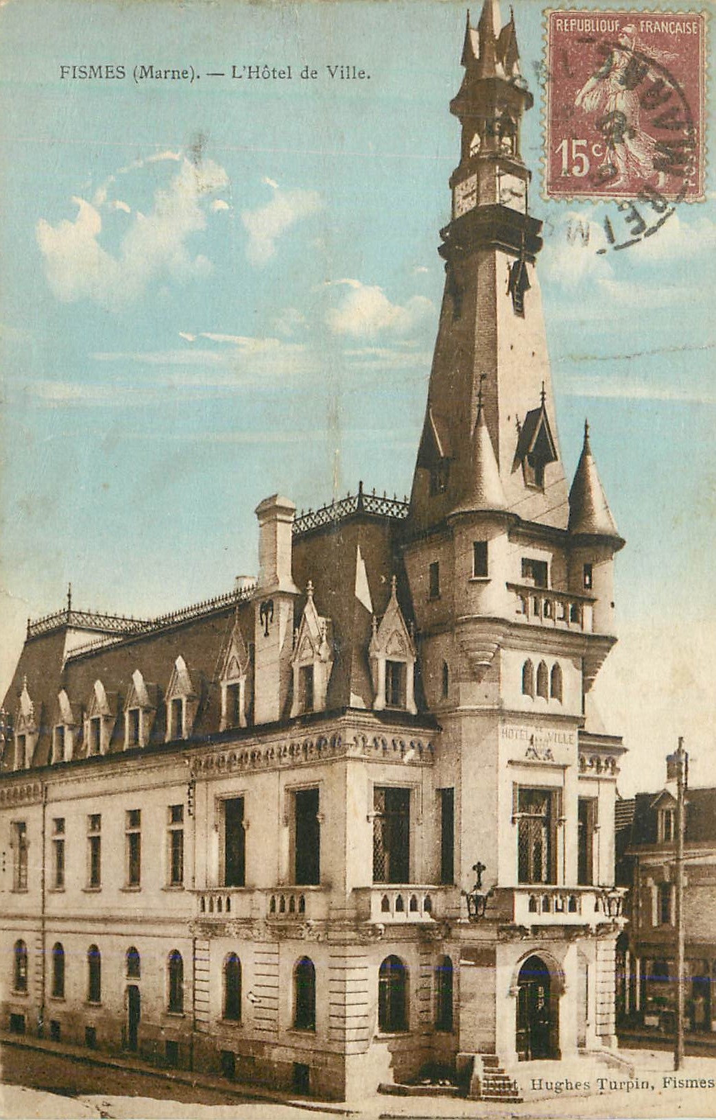 CPA Fismes (Marne) l'hotel de ville