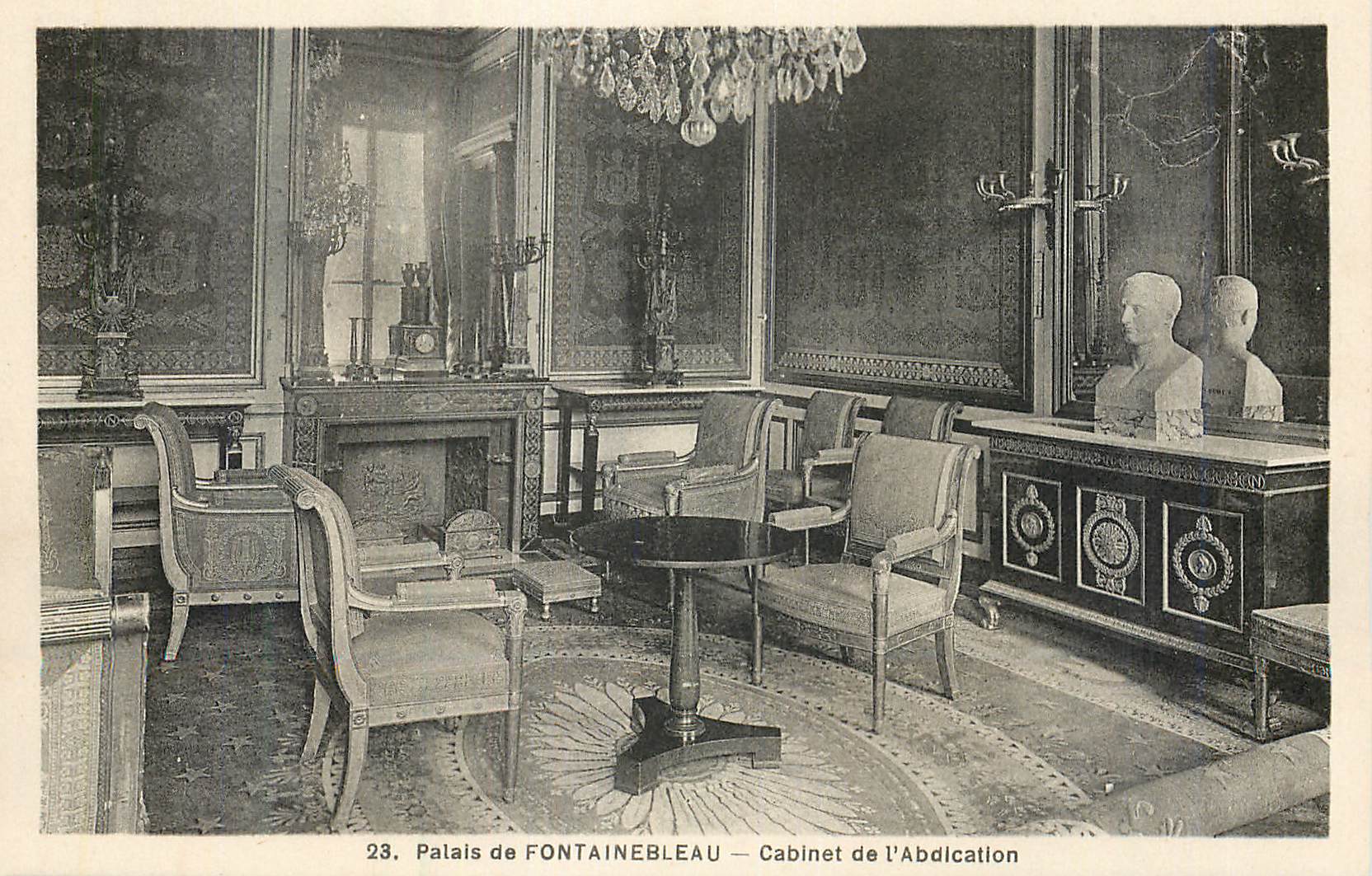 Schloss FONTAINEBLEAU — Cabinet der Abdikation — n°28