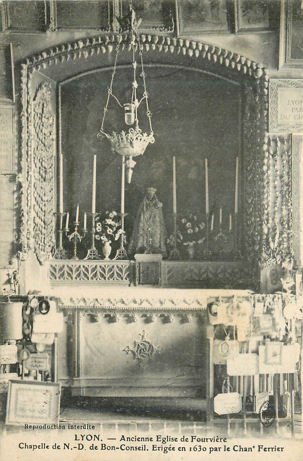 CPA Lyon ancienne eglsie de fourviere chapelle N D de bon conseil erigee en 1630 par le chan ferrier