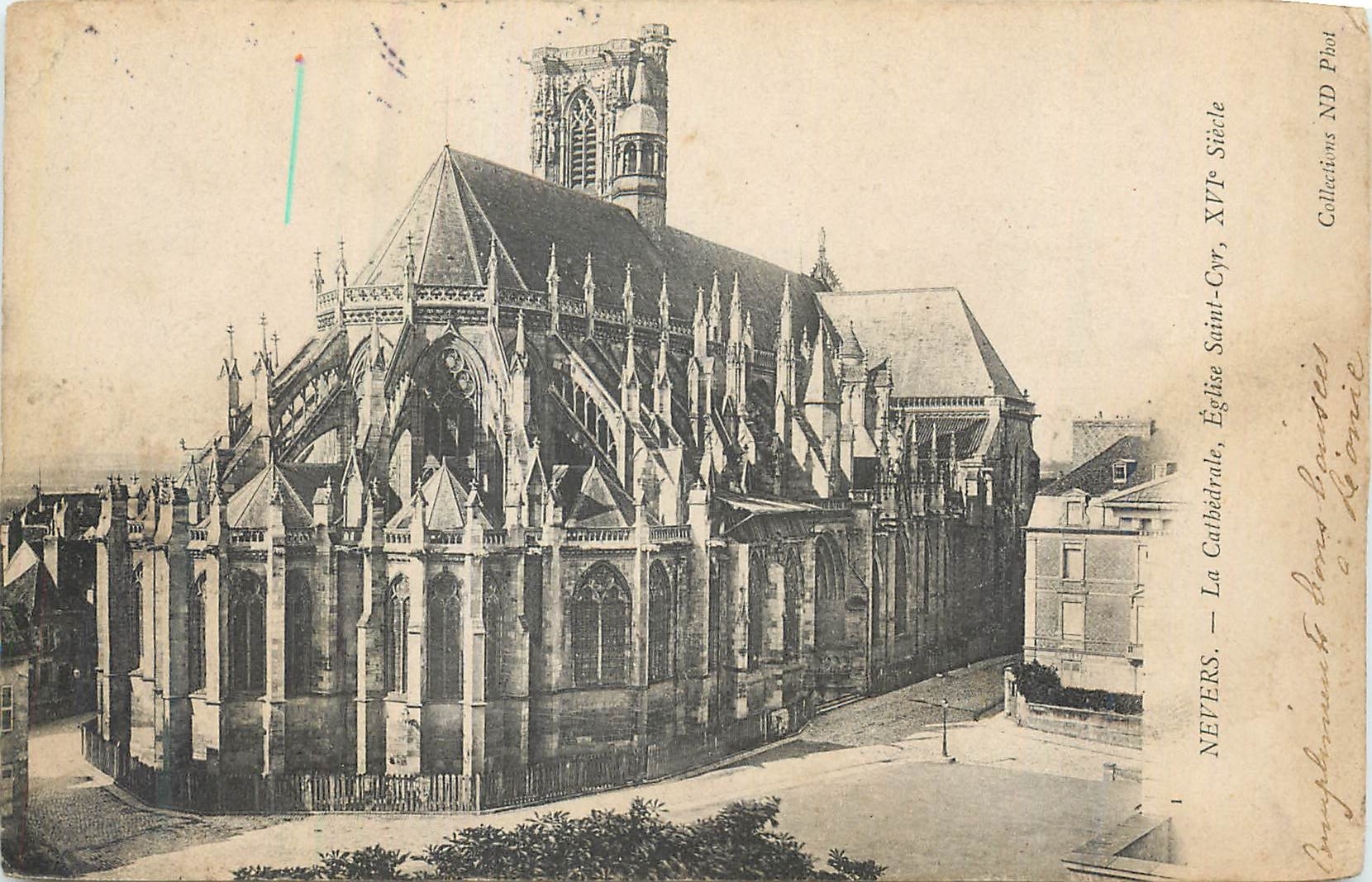 CPA Nevers cathedrale eglise saint cyr XVIe s