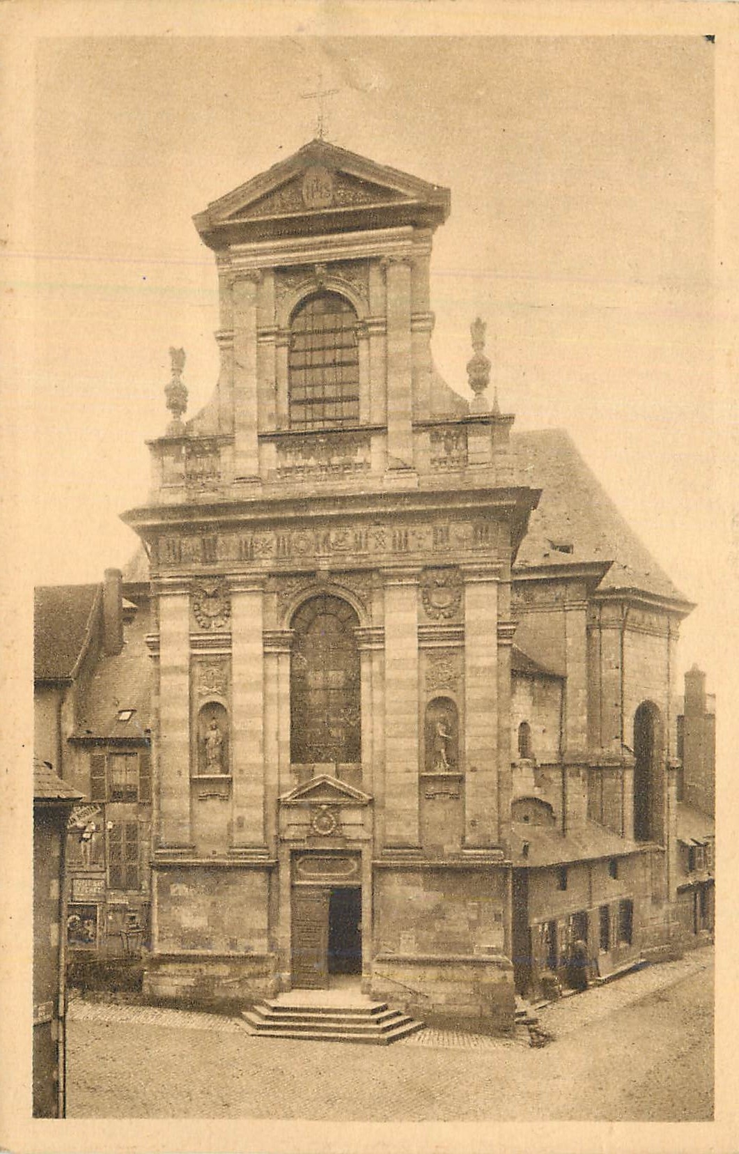 Nevers (Nièvre) — Église Saint-Pierre (XVIIe siècle) — Héliogravure Combier Macon